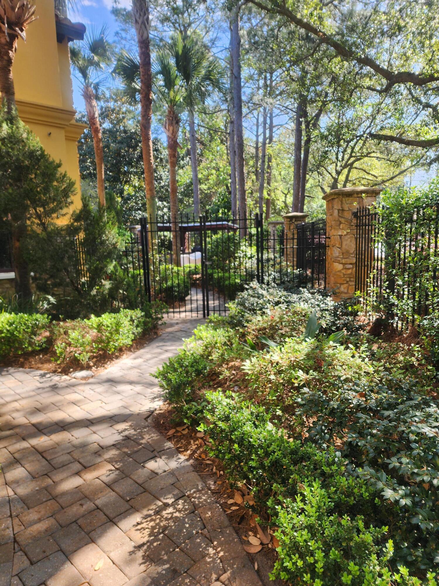 TUSCANA - Residential