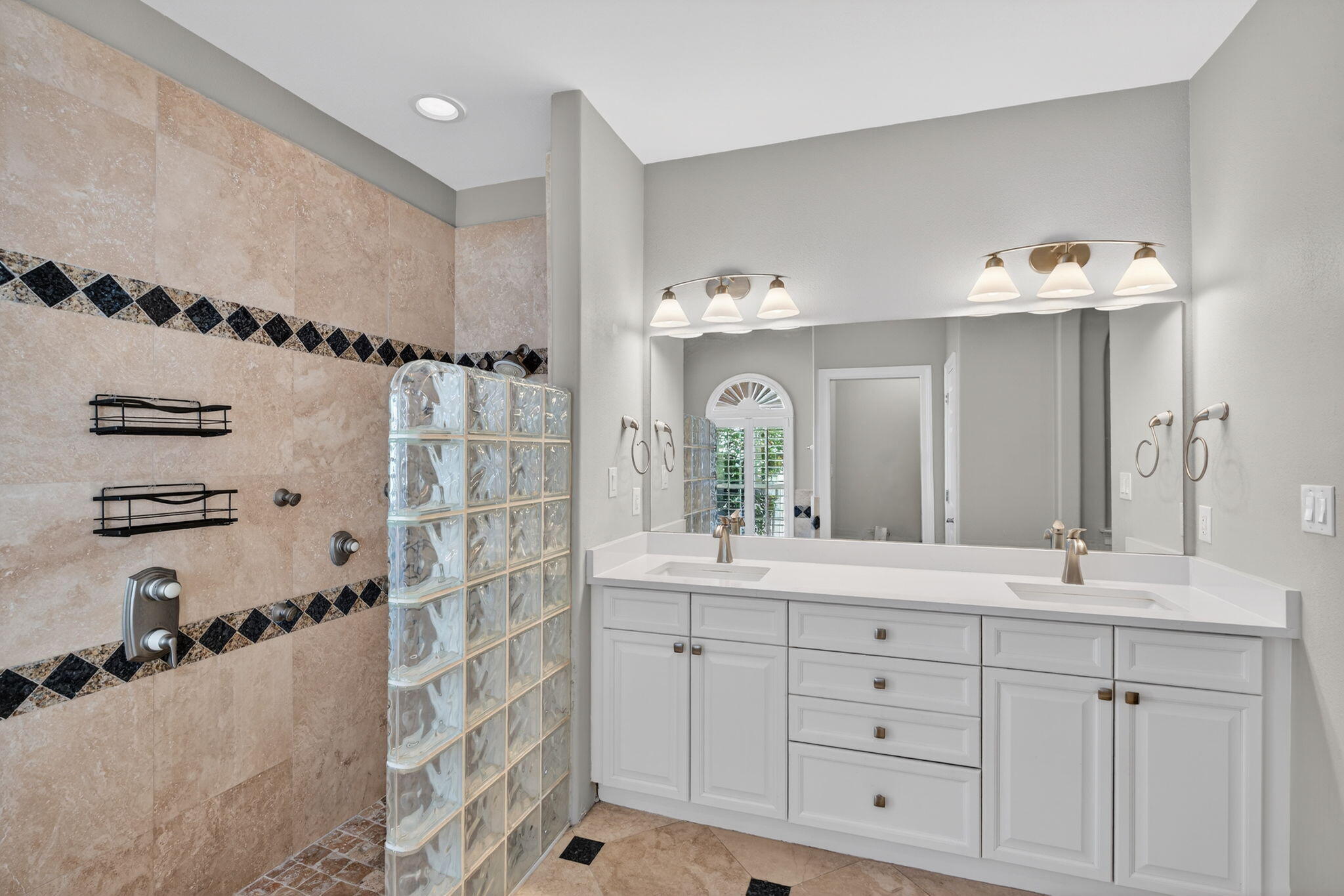 REGATTA BAY PATIO HOMES - Residential