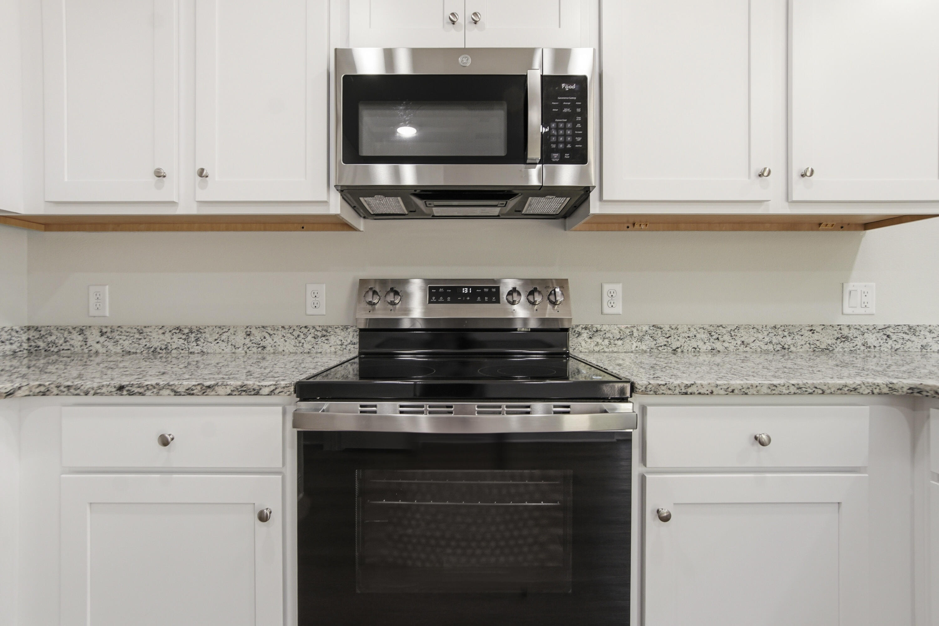 OAKWOOD HILLS UNIT 3 - Residential