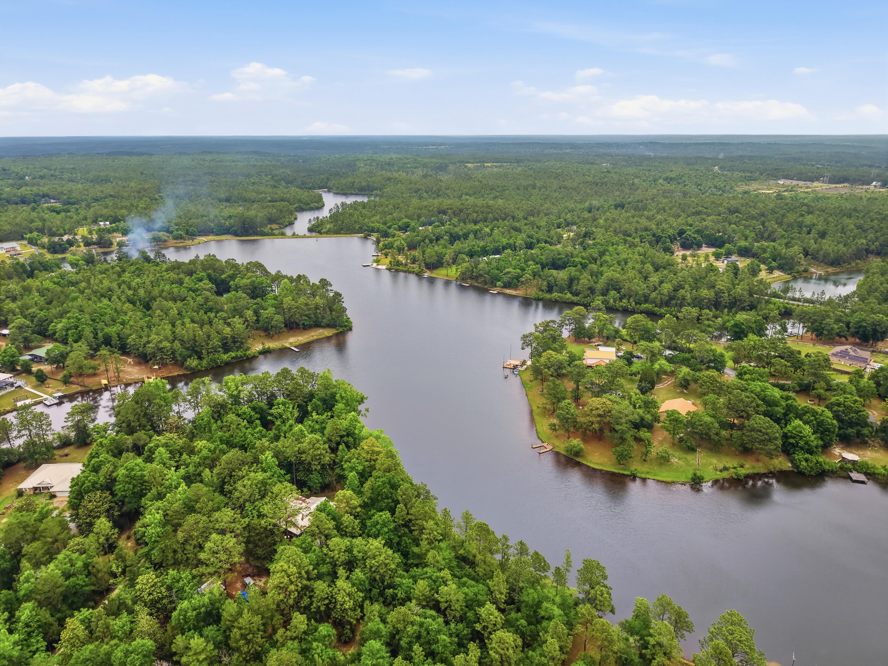 MIRROR LAKE - Residential