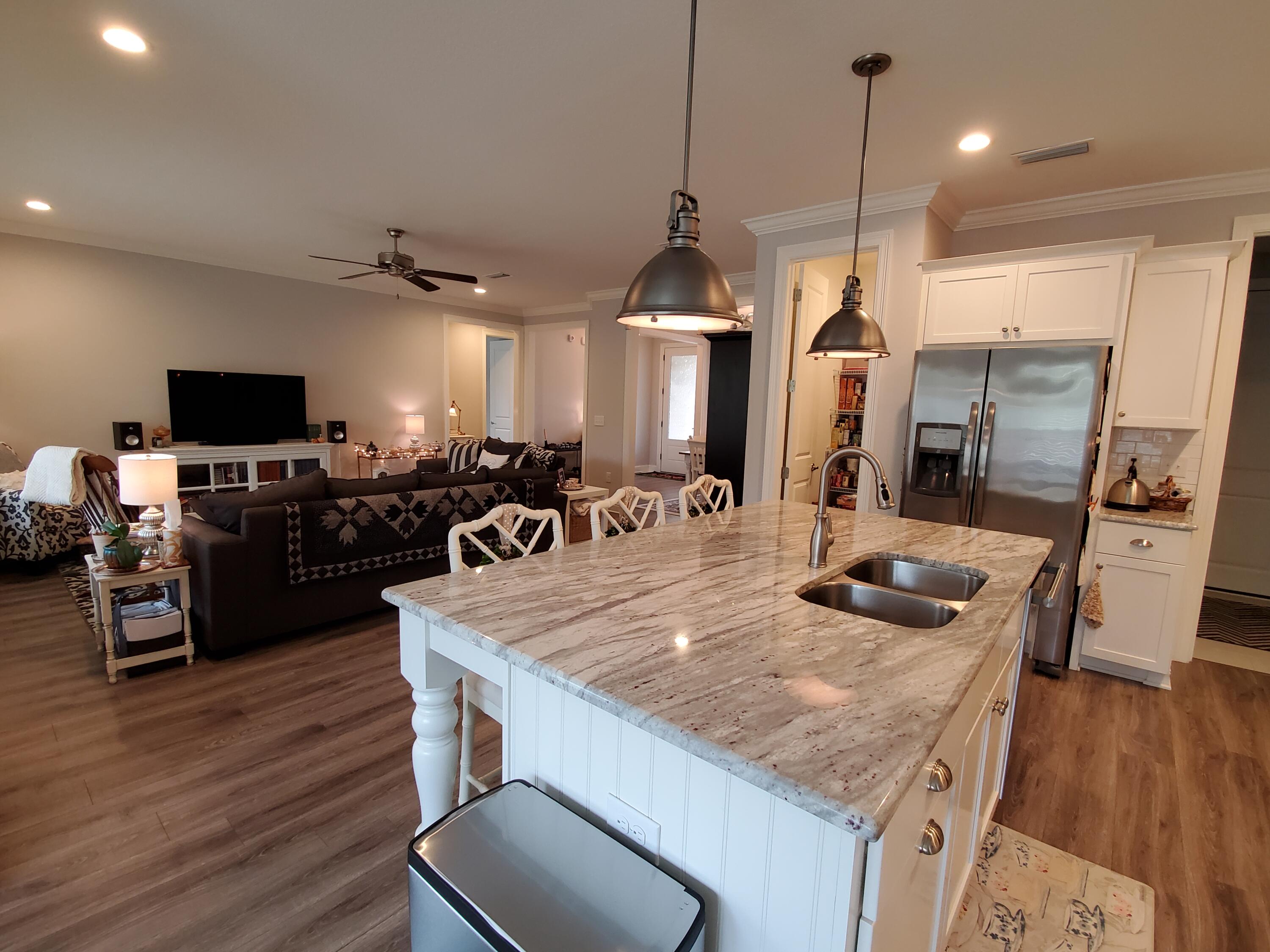 MILL CREEK FARMS - Residential