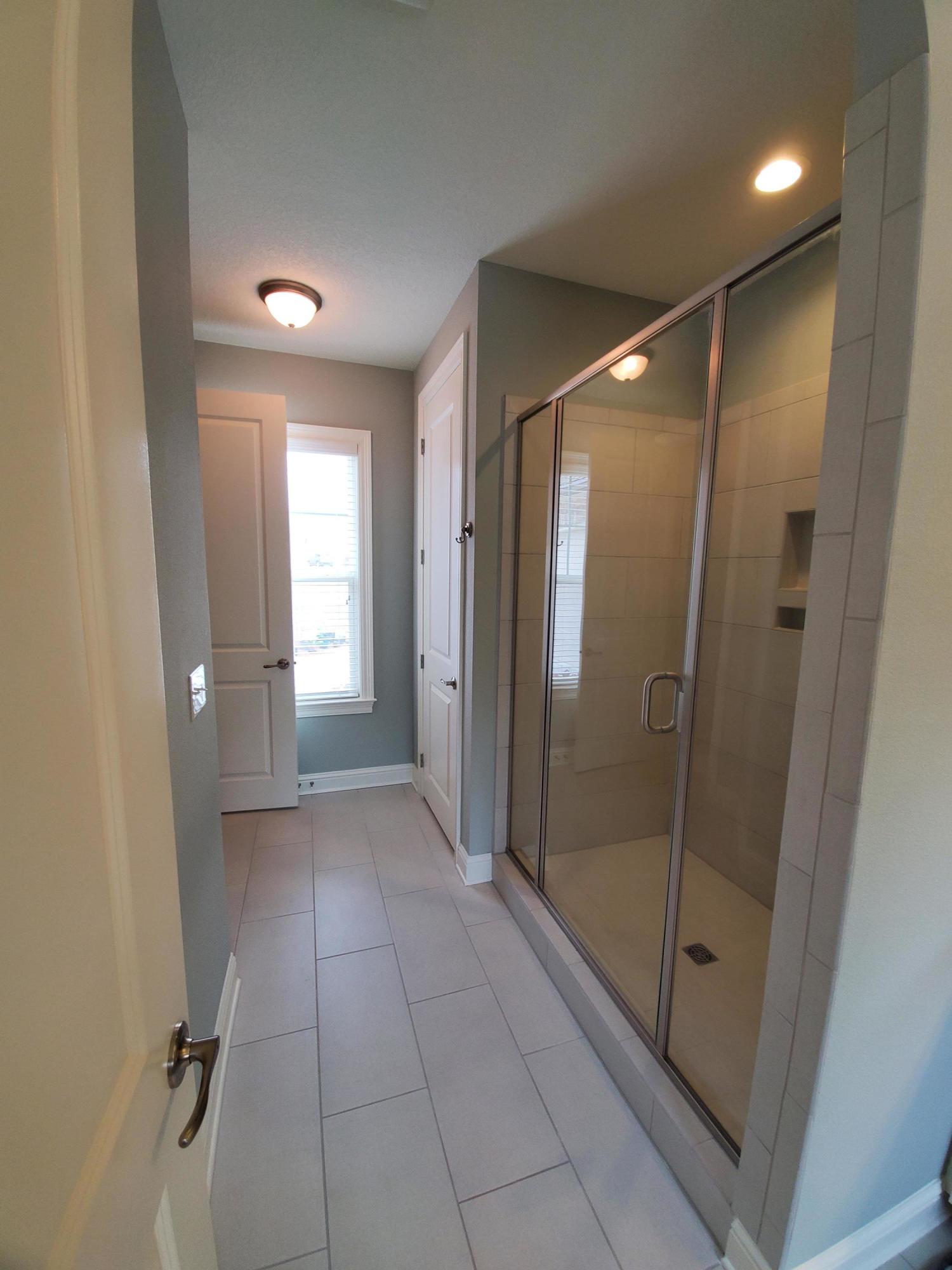 MILL CREEK FARMS - Residential