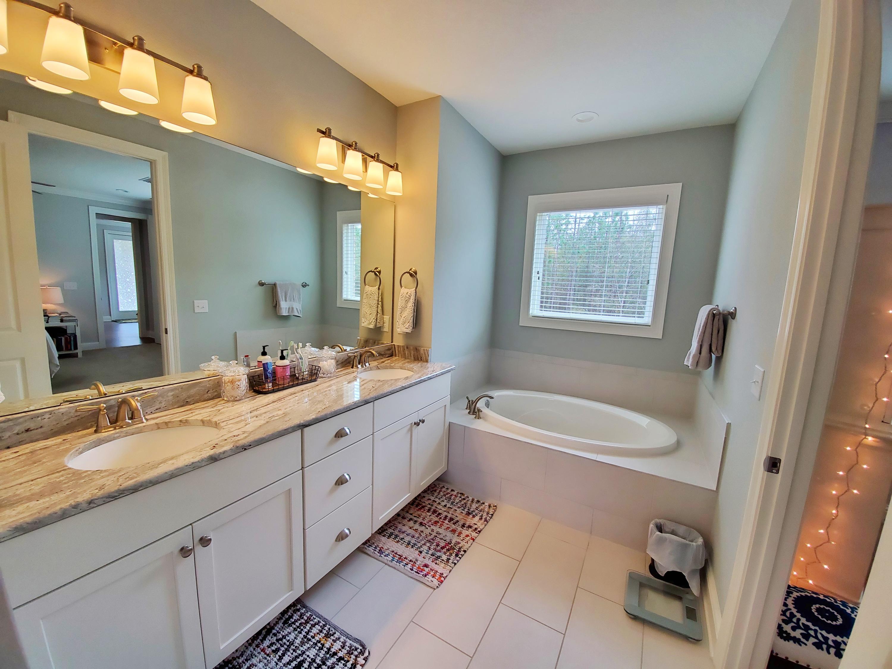 MILL CREEK FARMS - Residential