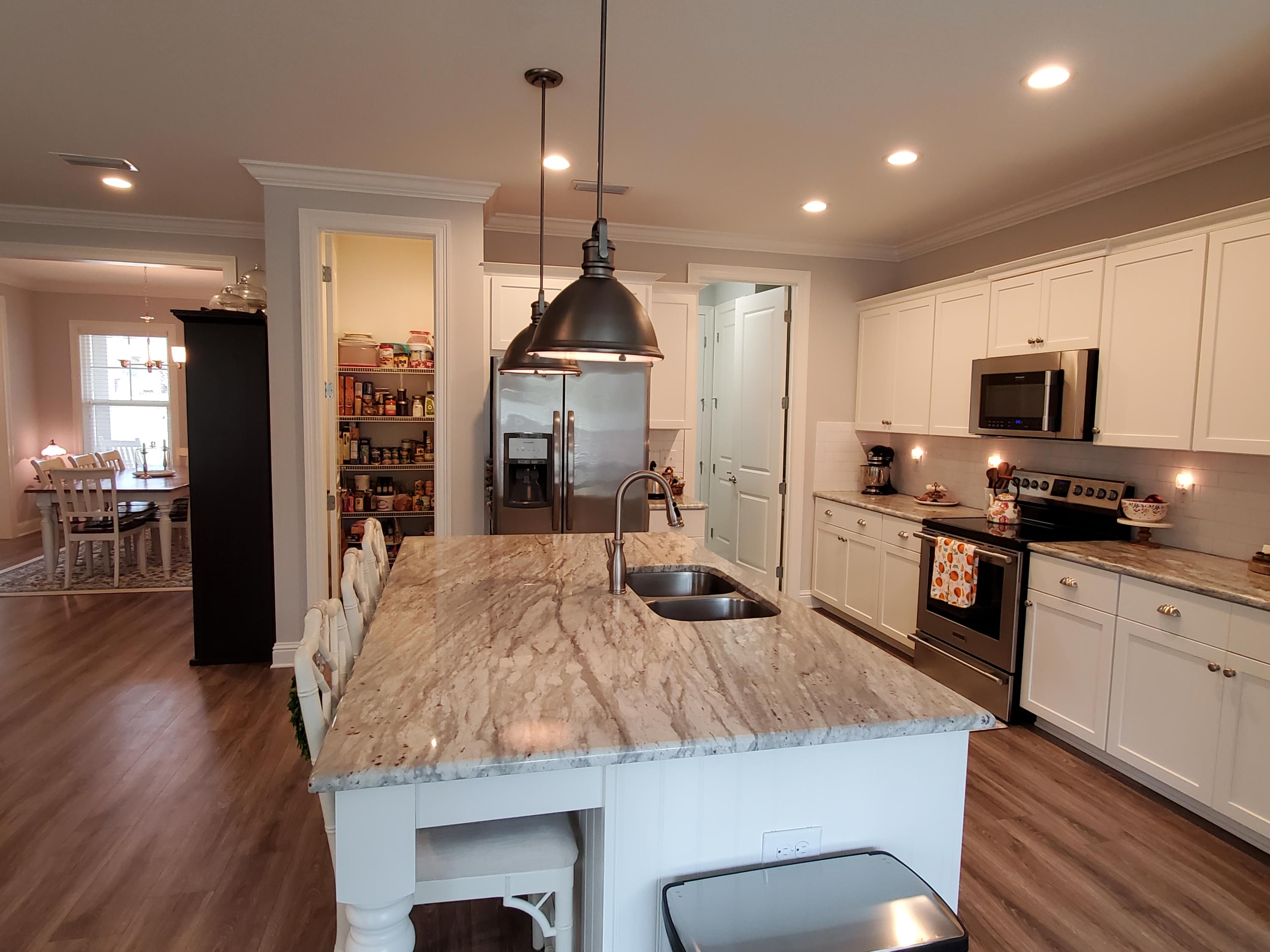 MILL CREEK FARMS - Residential