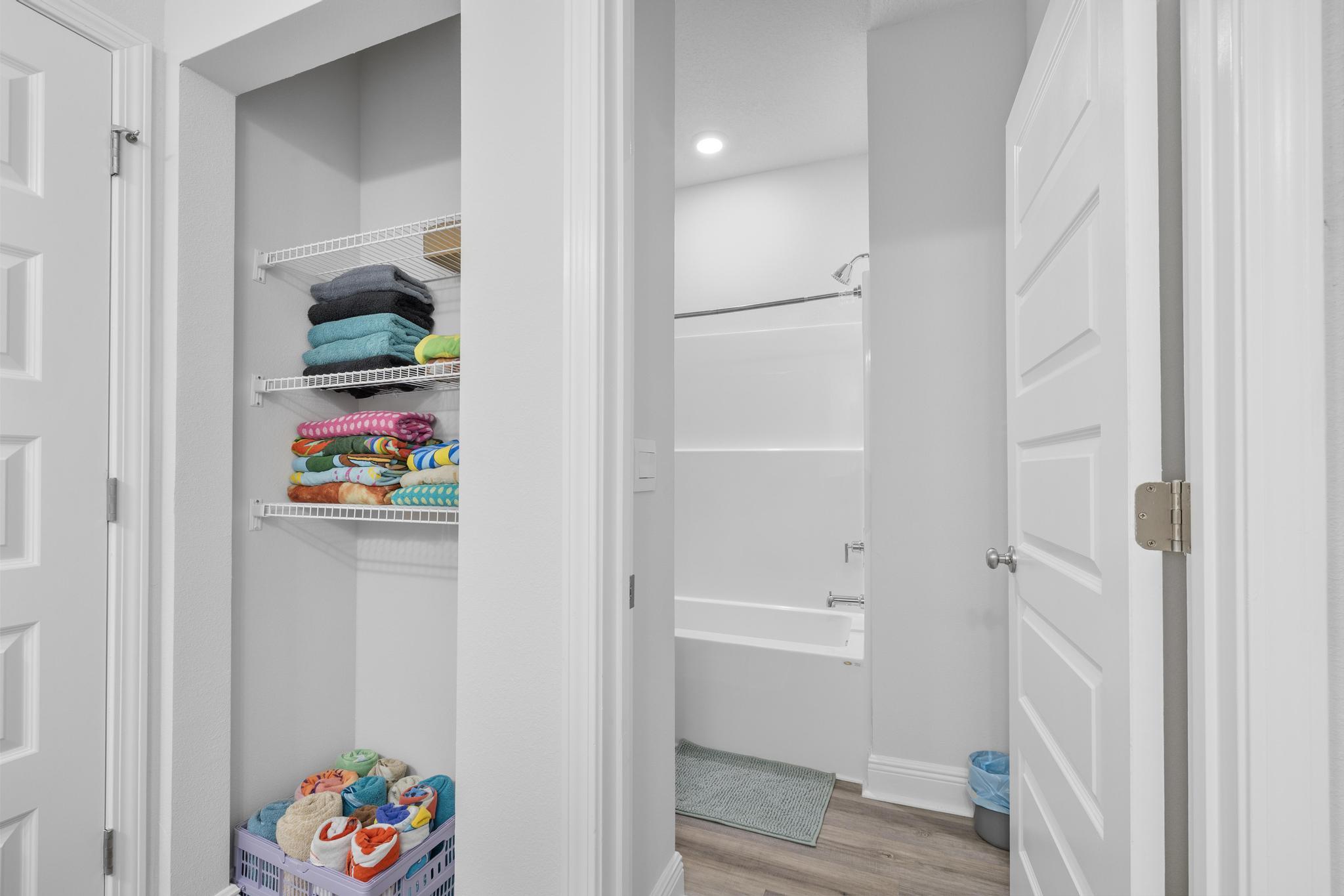 PLANTATION WOODS - Residential