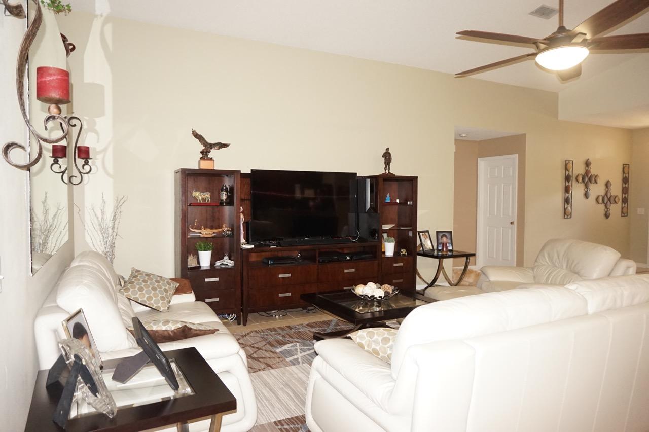 HIDDEN SHORES - Residential