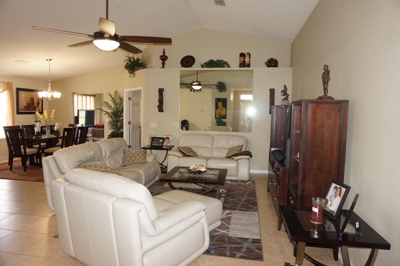 HIDDEN SHORES - Residential