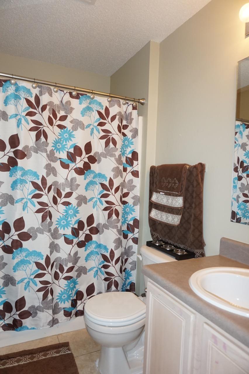 HIDDEN SHORES - Residential