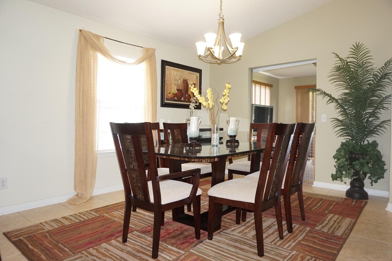 HIDDEN SHORES - Residential