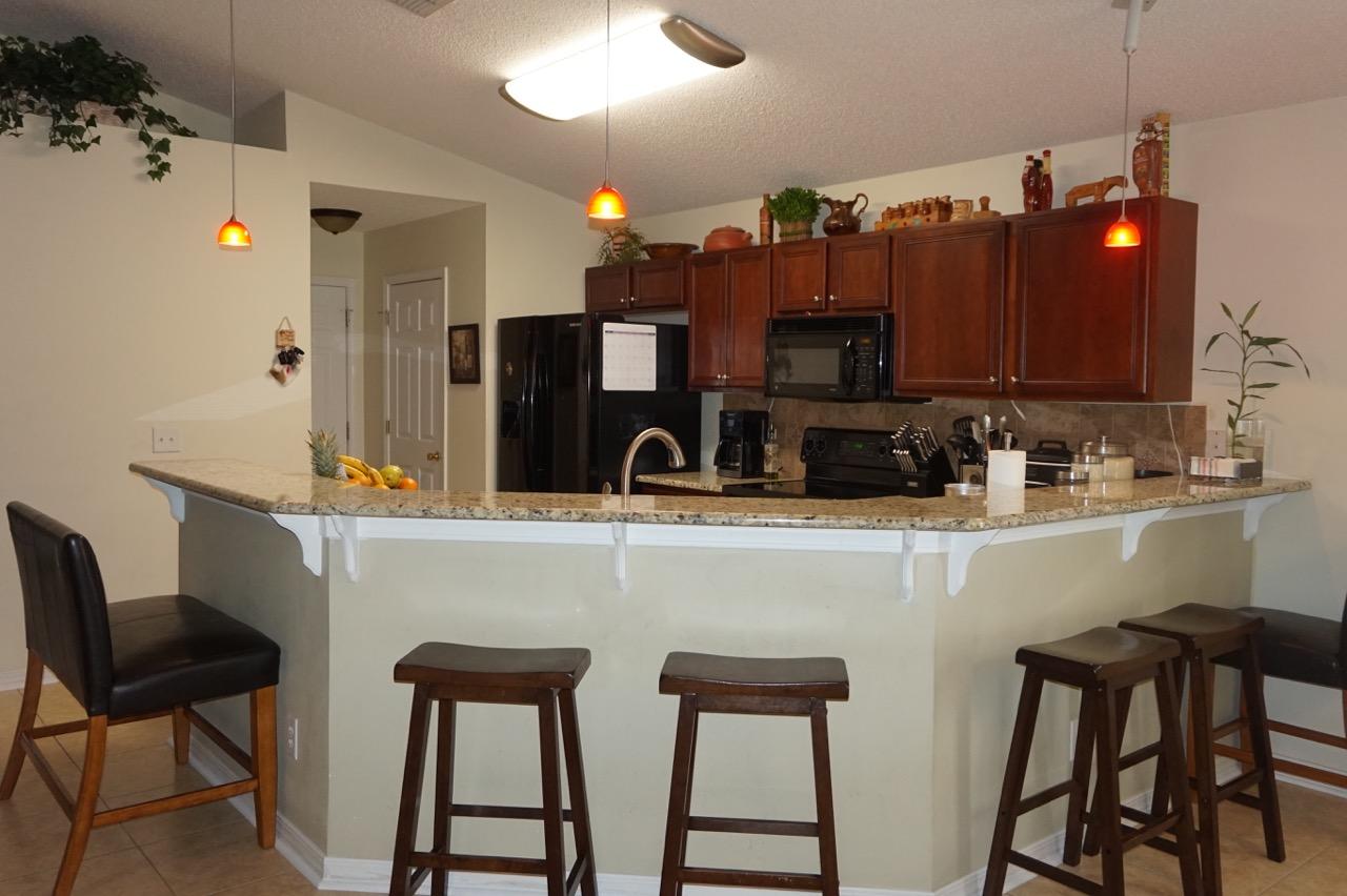 HIDDEN SHORES - Residential