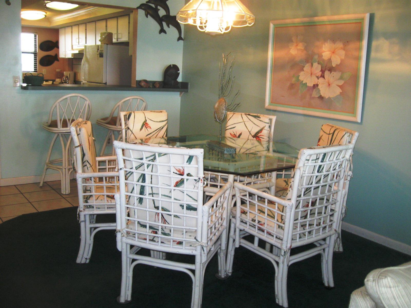 EMERALD SURF CONDO - Residential