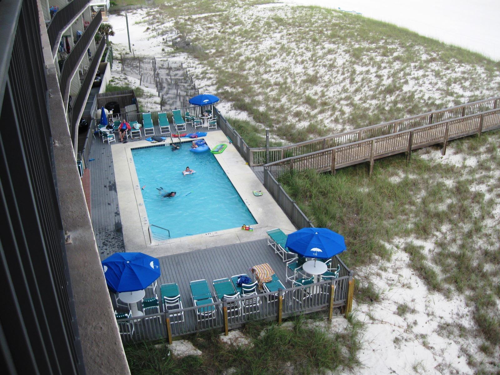 EMERALD SURF CONDO - Residential