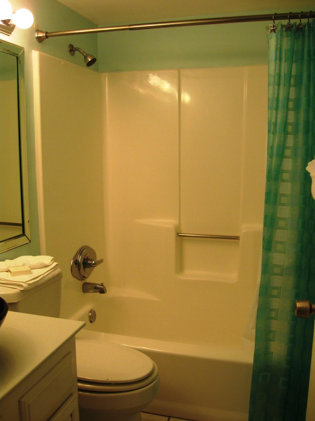 EMERALD SURF CONDO - Residential