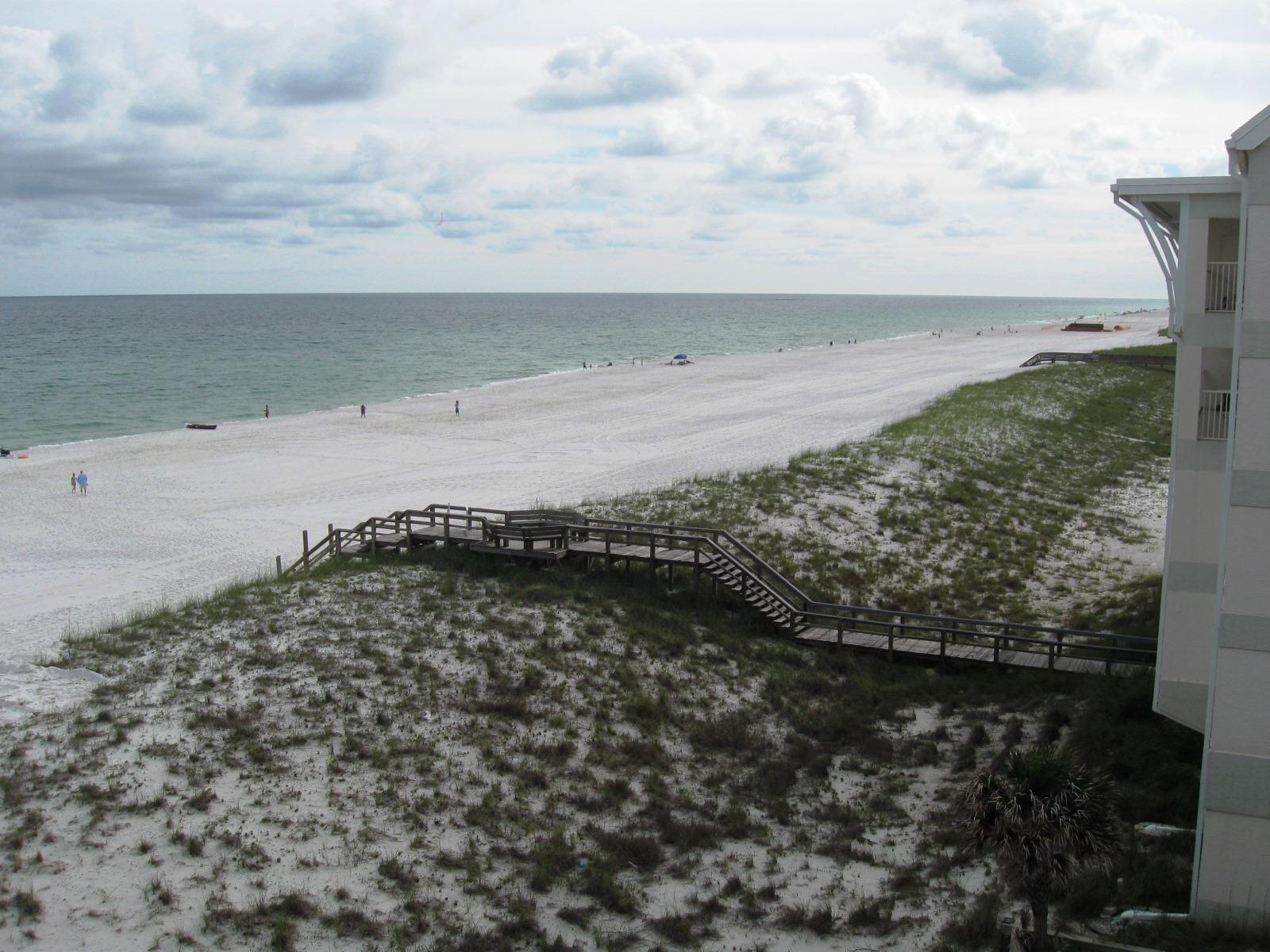 EMERALD SURF CONDO - Residential