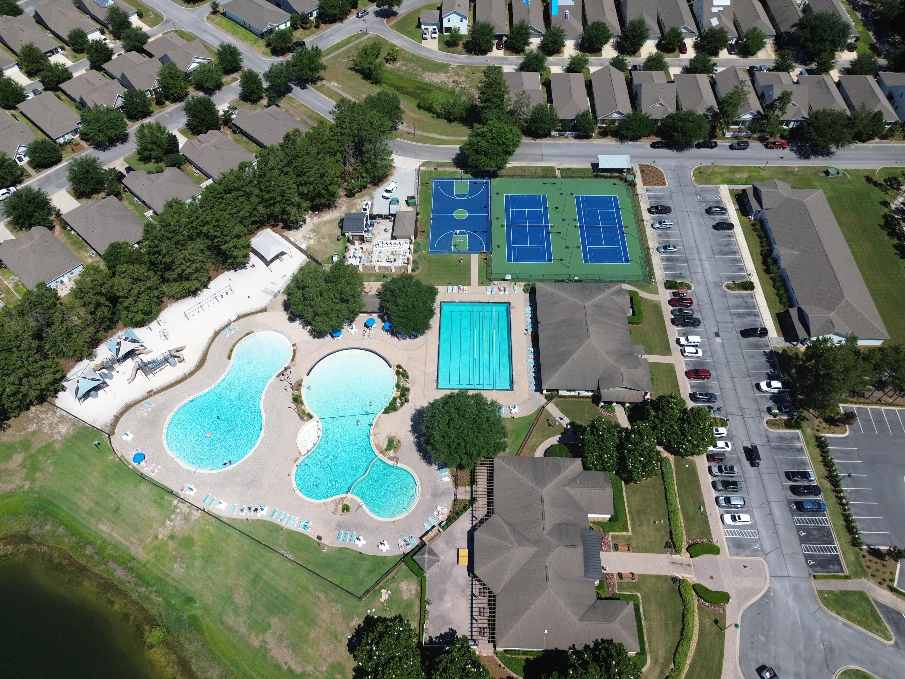 PASSAGES AT HAMMOCK BAY - Residential