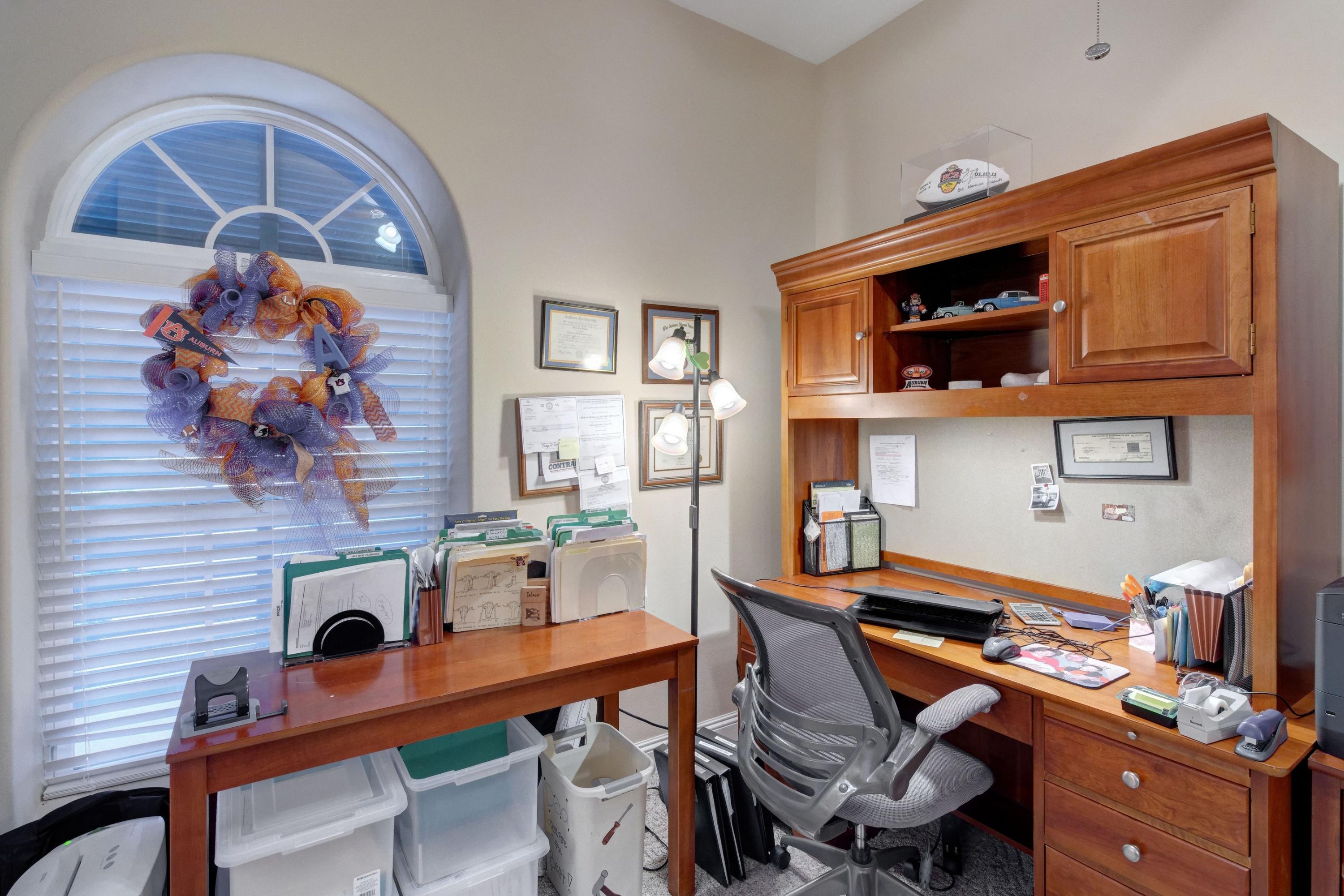 WOODLAWN SHORES - Residential