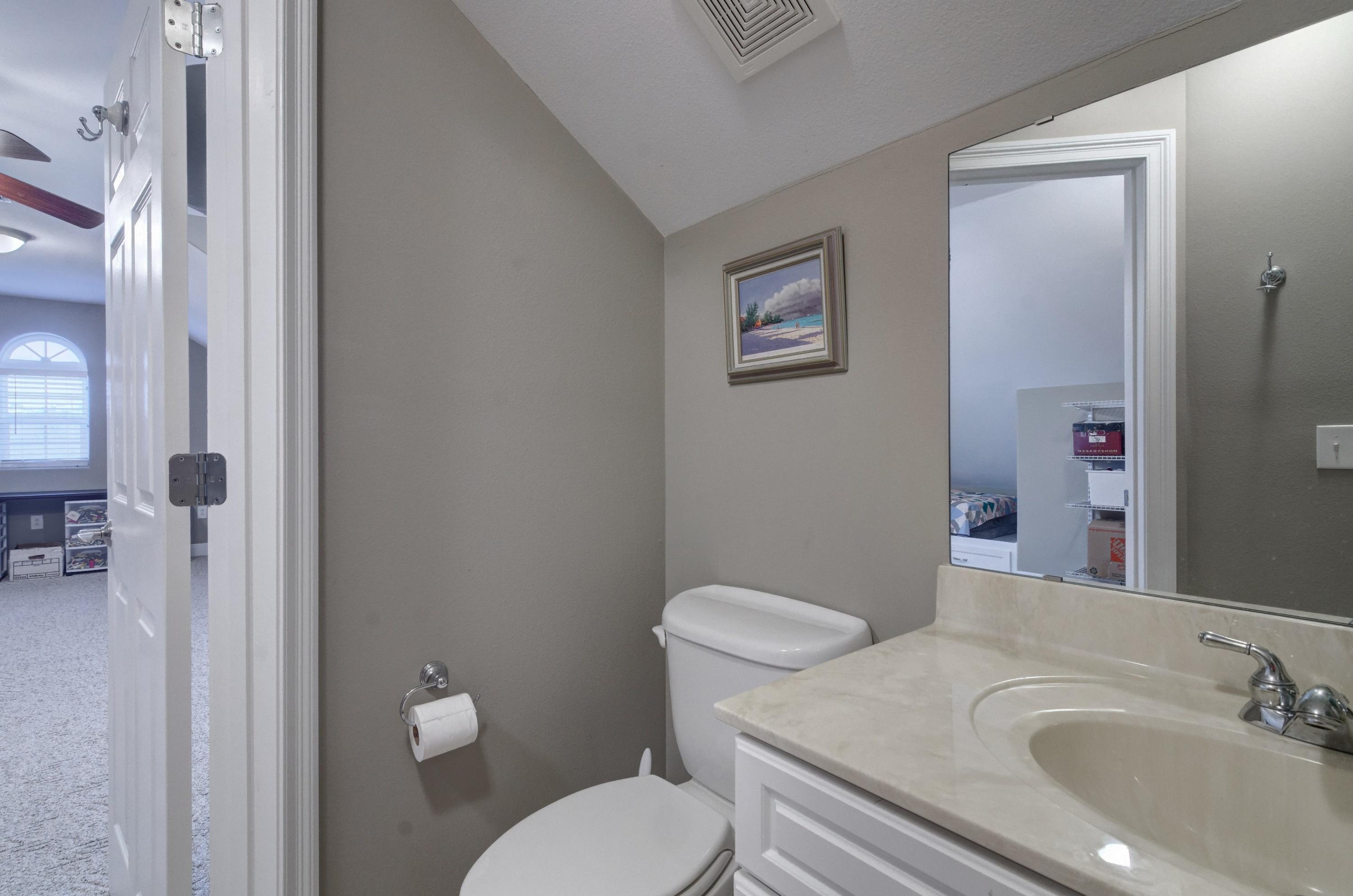 WOODLAWN SHORES - Residential