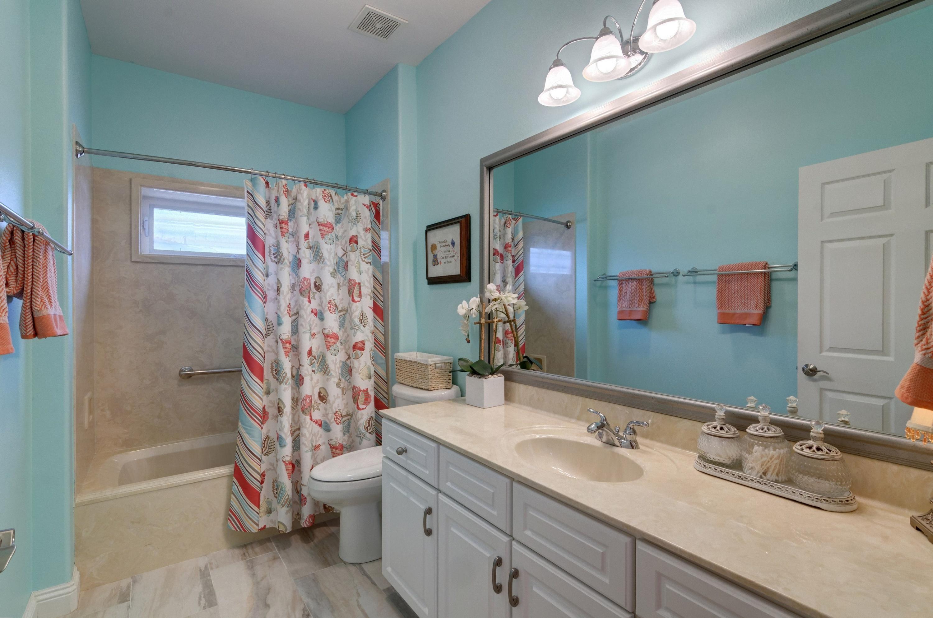 WOODLAWN SHORES - Residential