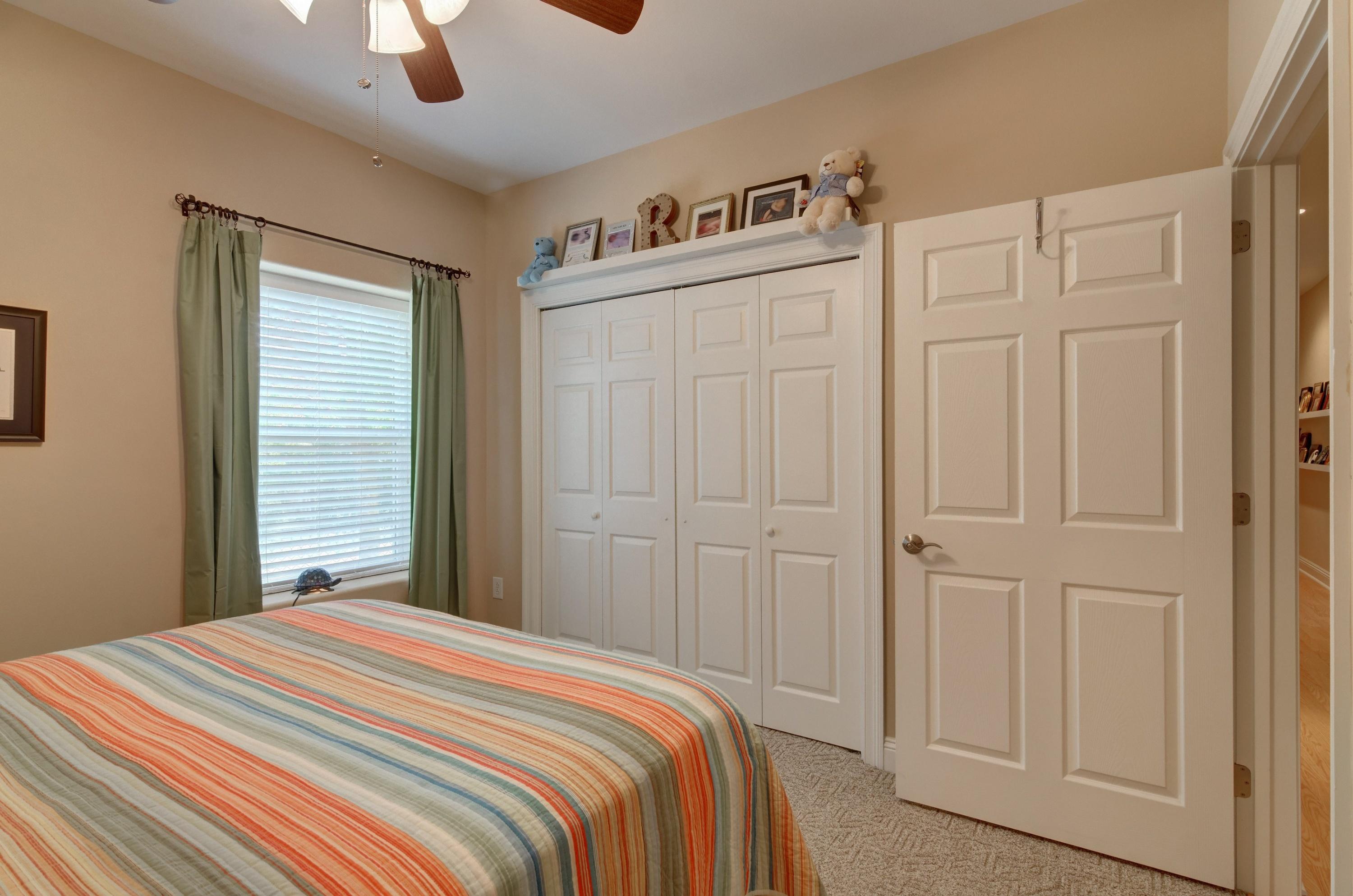 WOODLAWN SHORES - Residential