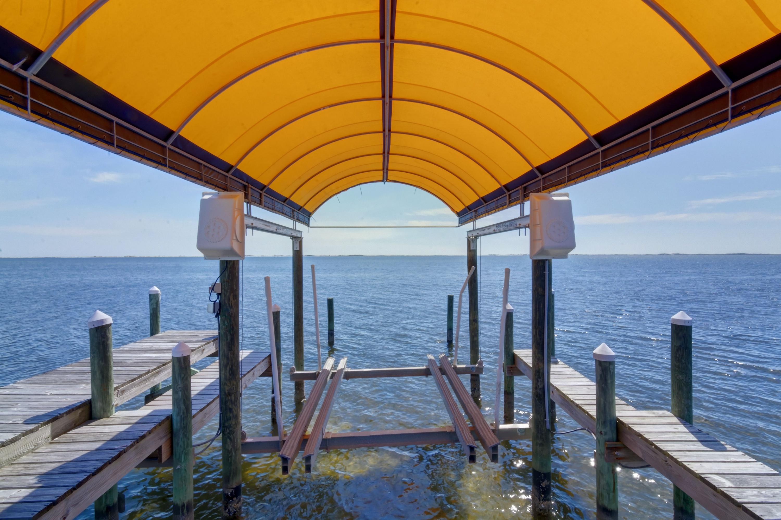 WOODLAWN SHORES - Residential