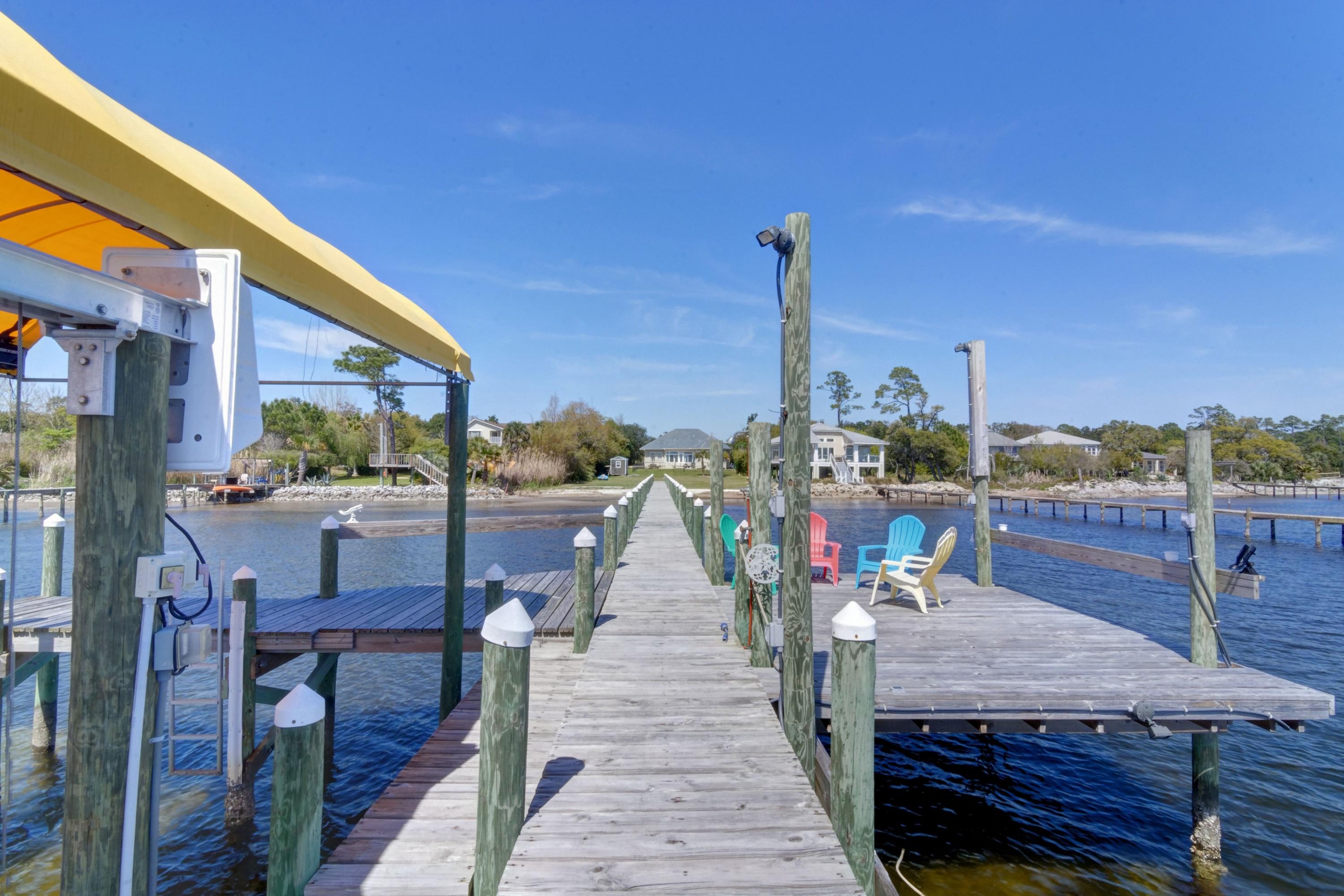 WOODLAWN SHORES - Residential