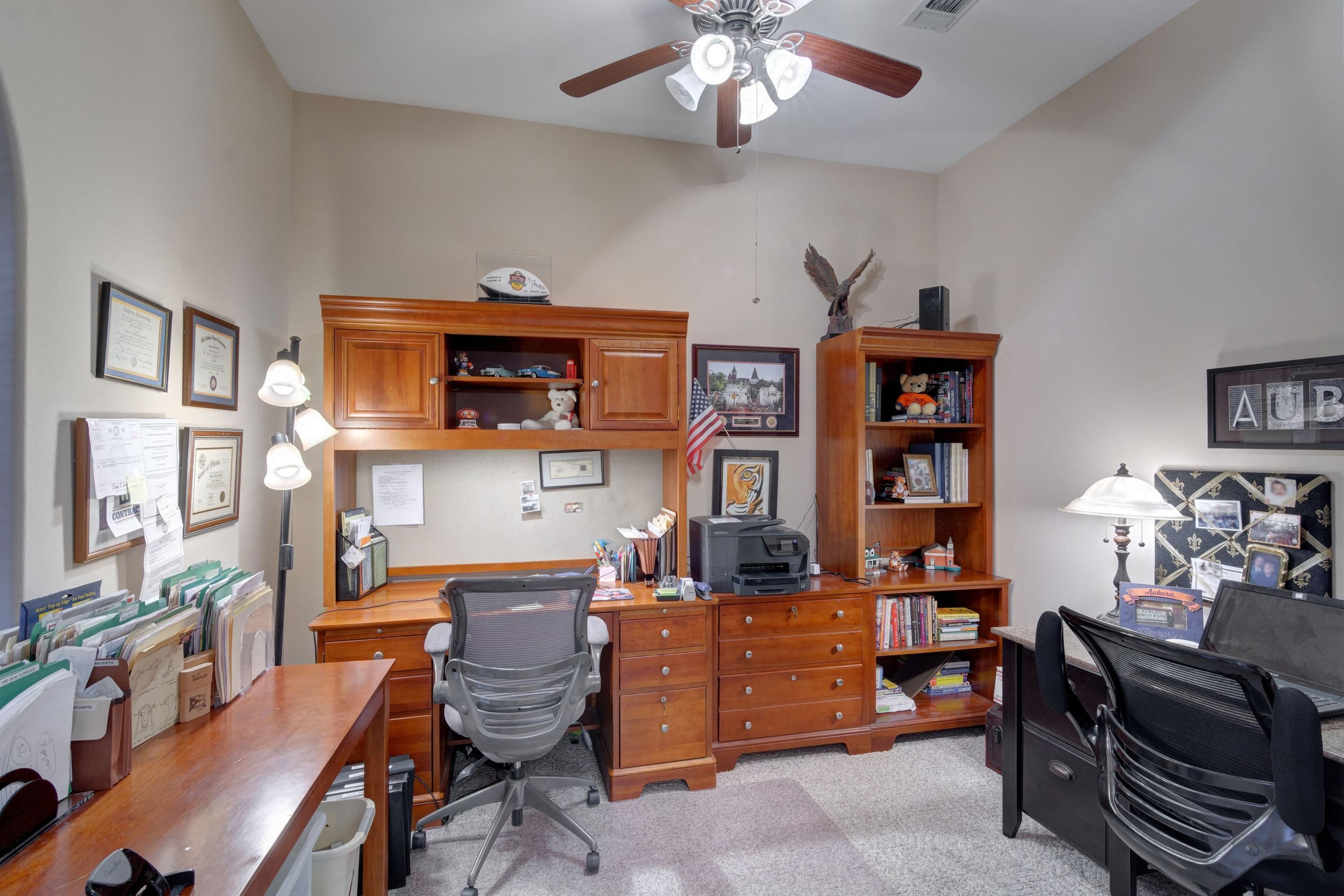 WOODLAWN SHORES - Residential