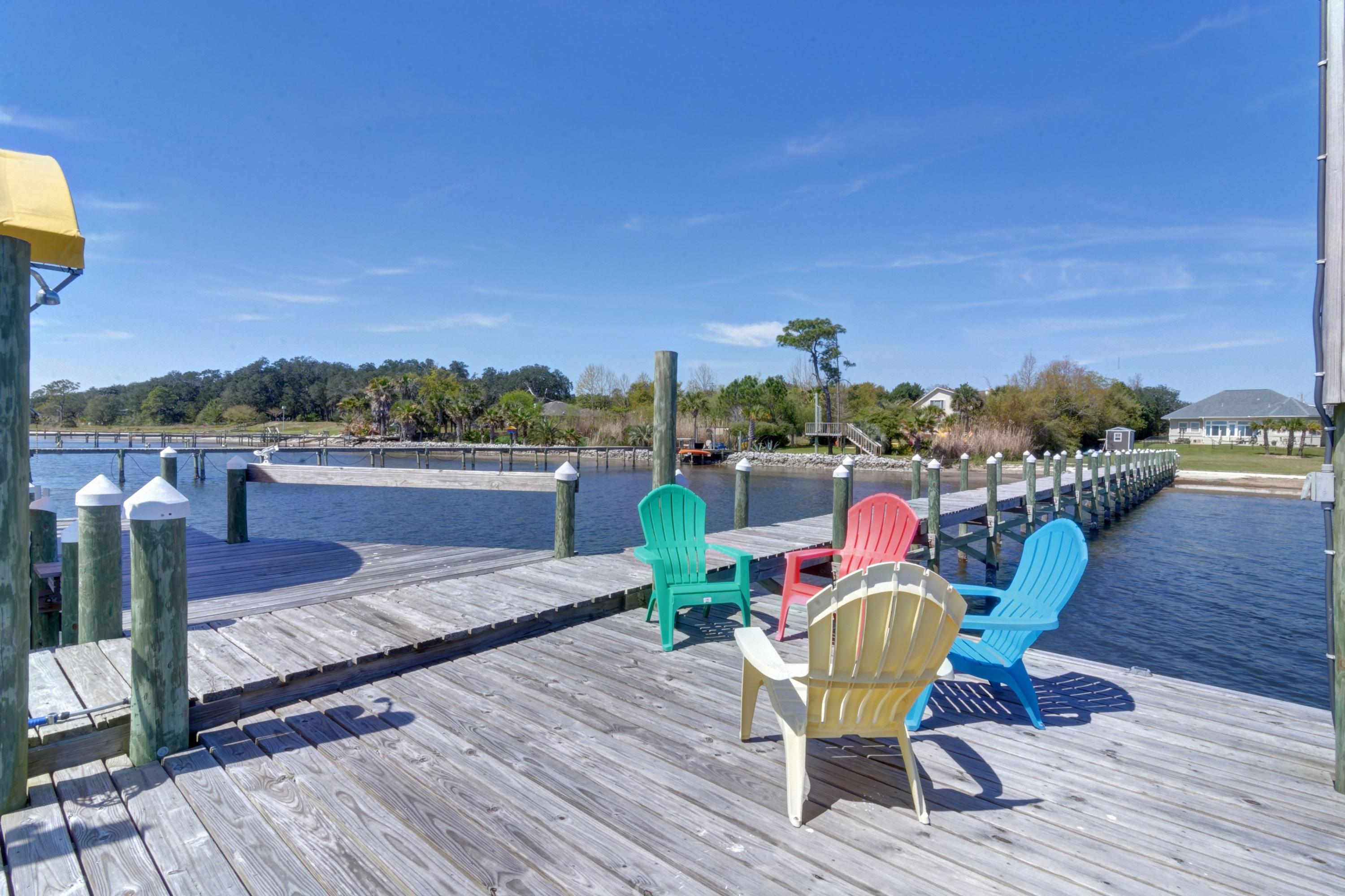 WOODLAWN SHORES - Residential