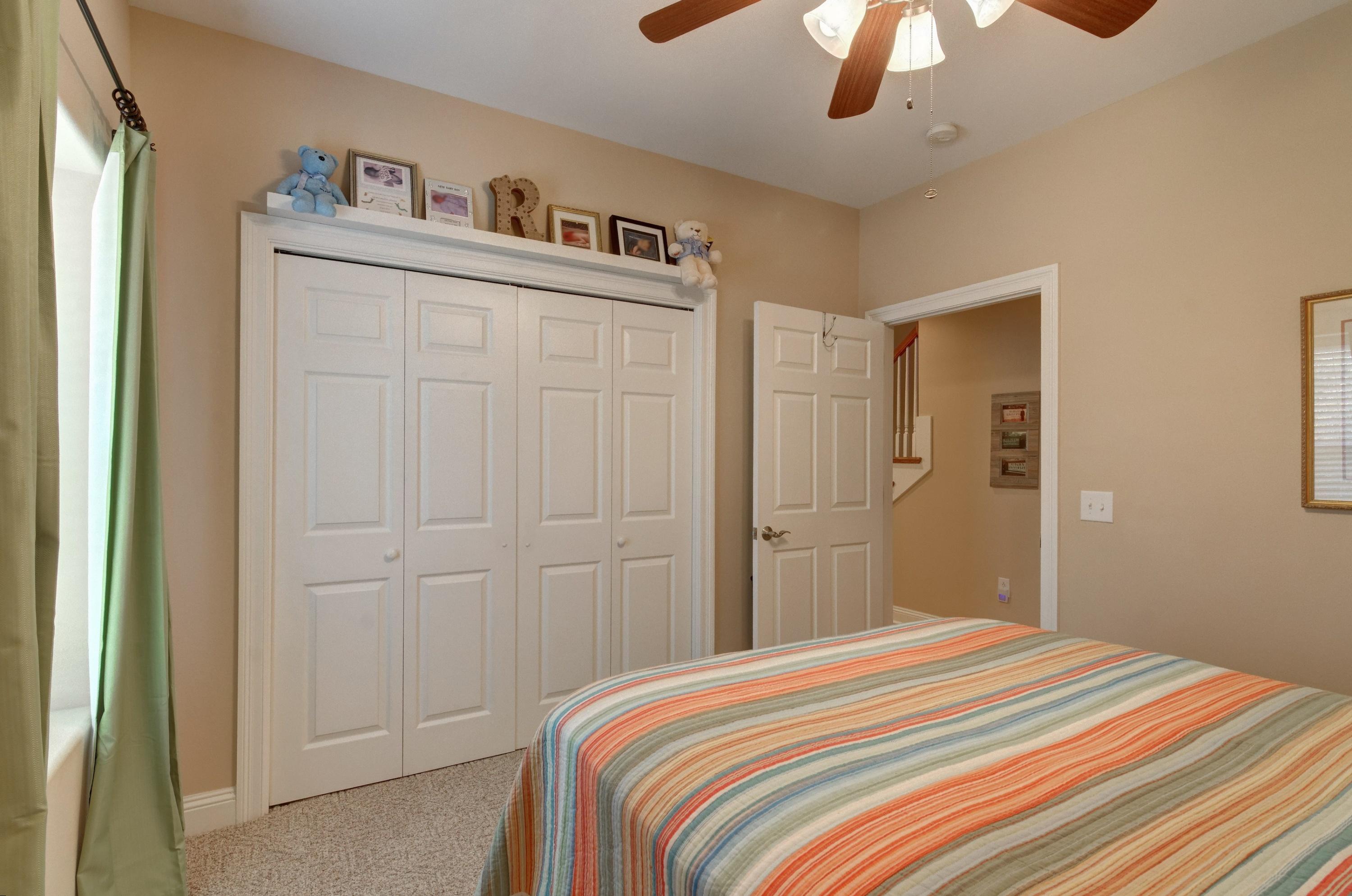 WOODLAWN SHORES - Residential