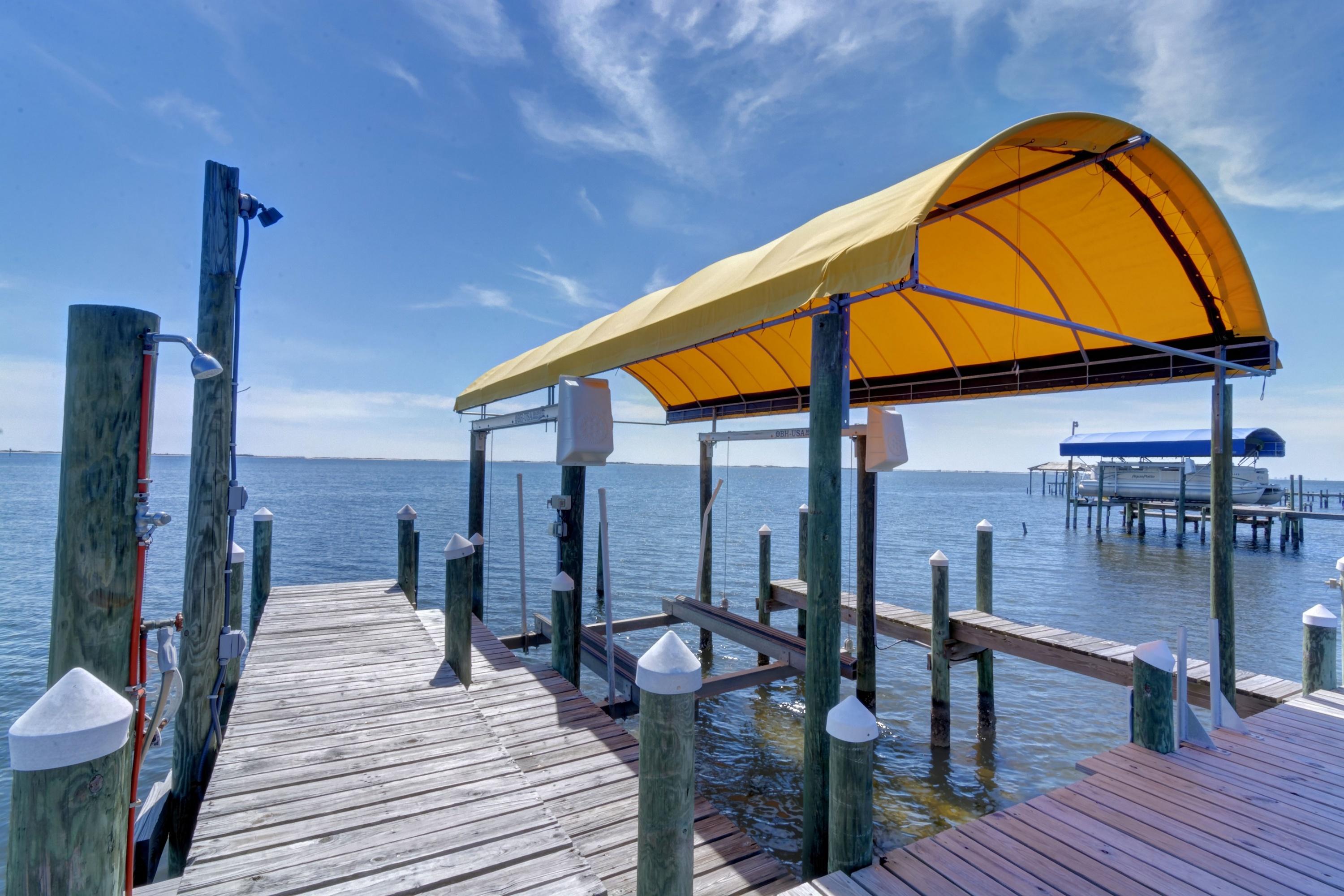 WOODLAWN SHORES - Residential