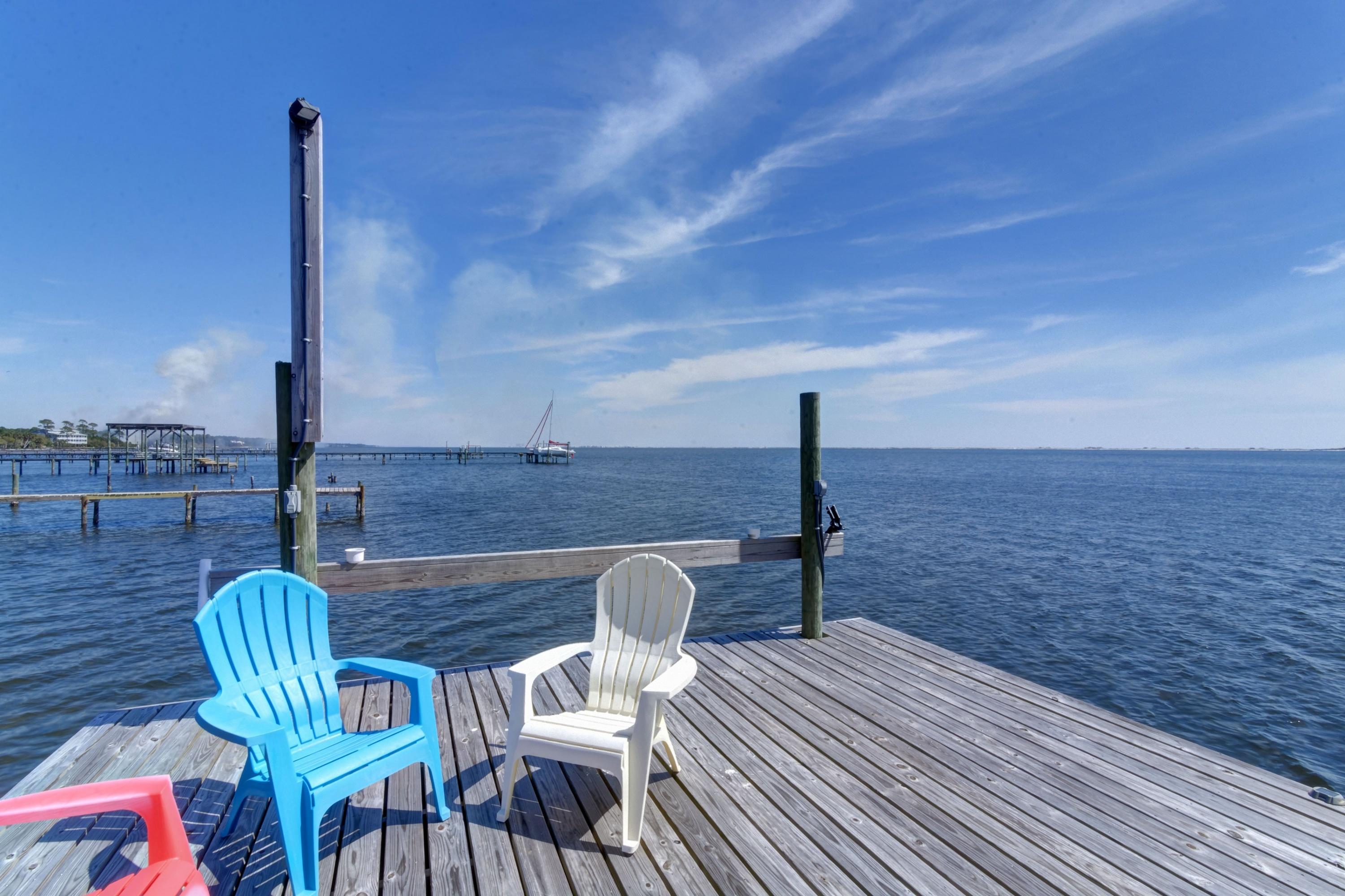 WOODLAWN SHORES - Residential