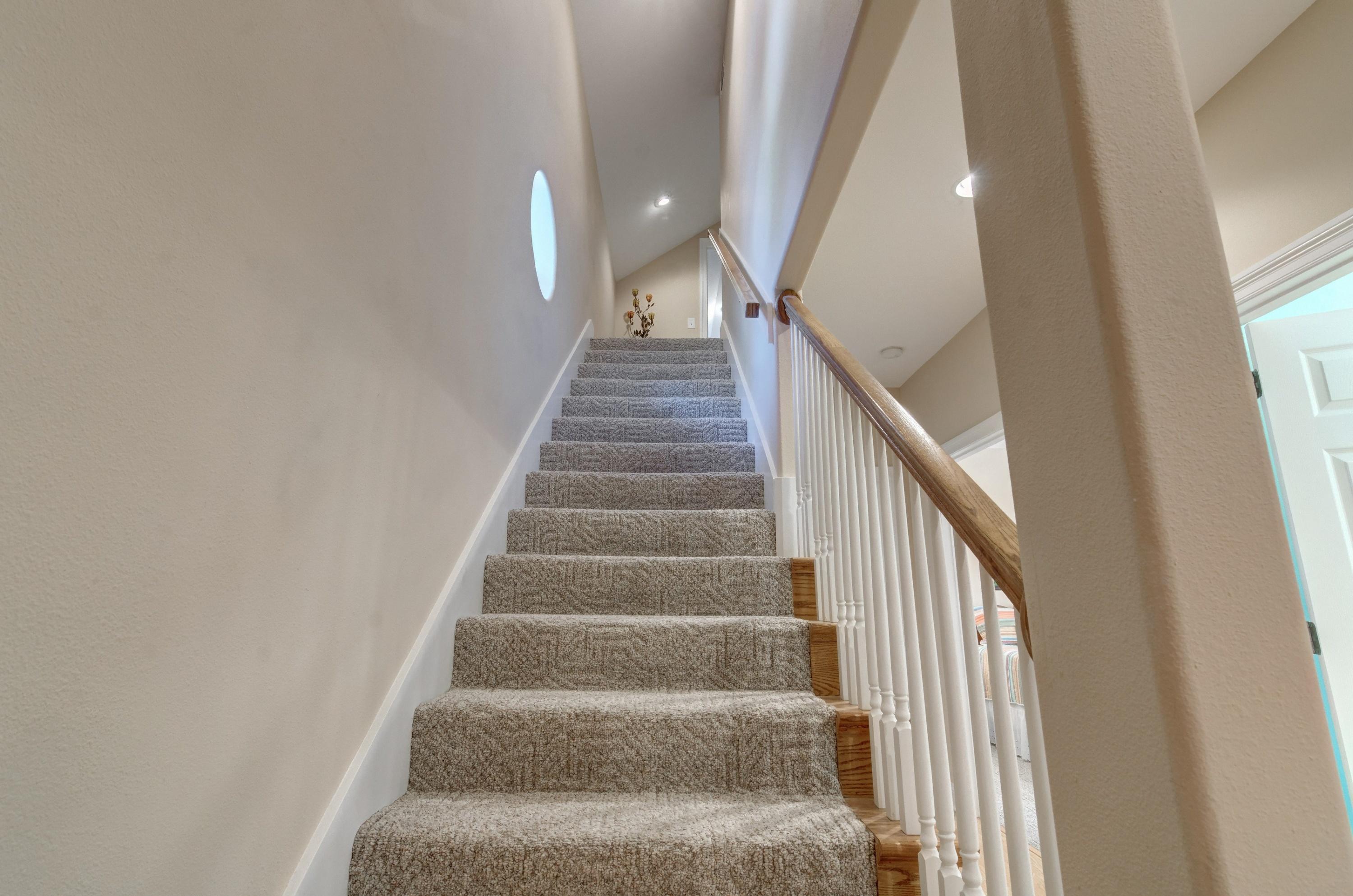 WOODLAWN SHORES - Residential