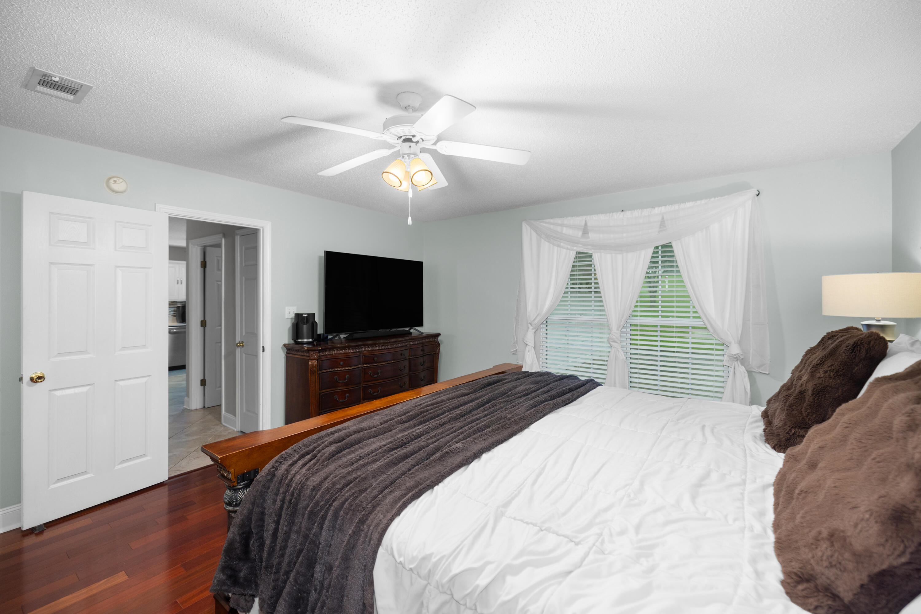 ROCKY BAYOU COUNTRY CLUB ESTATES 9 - Residential