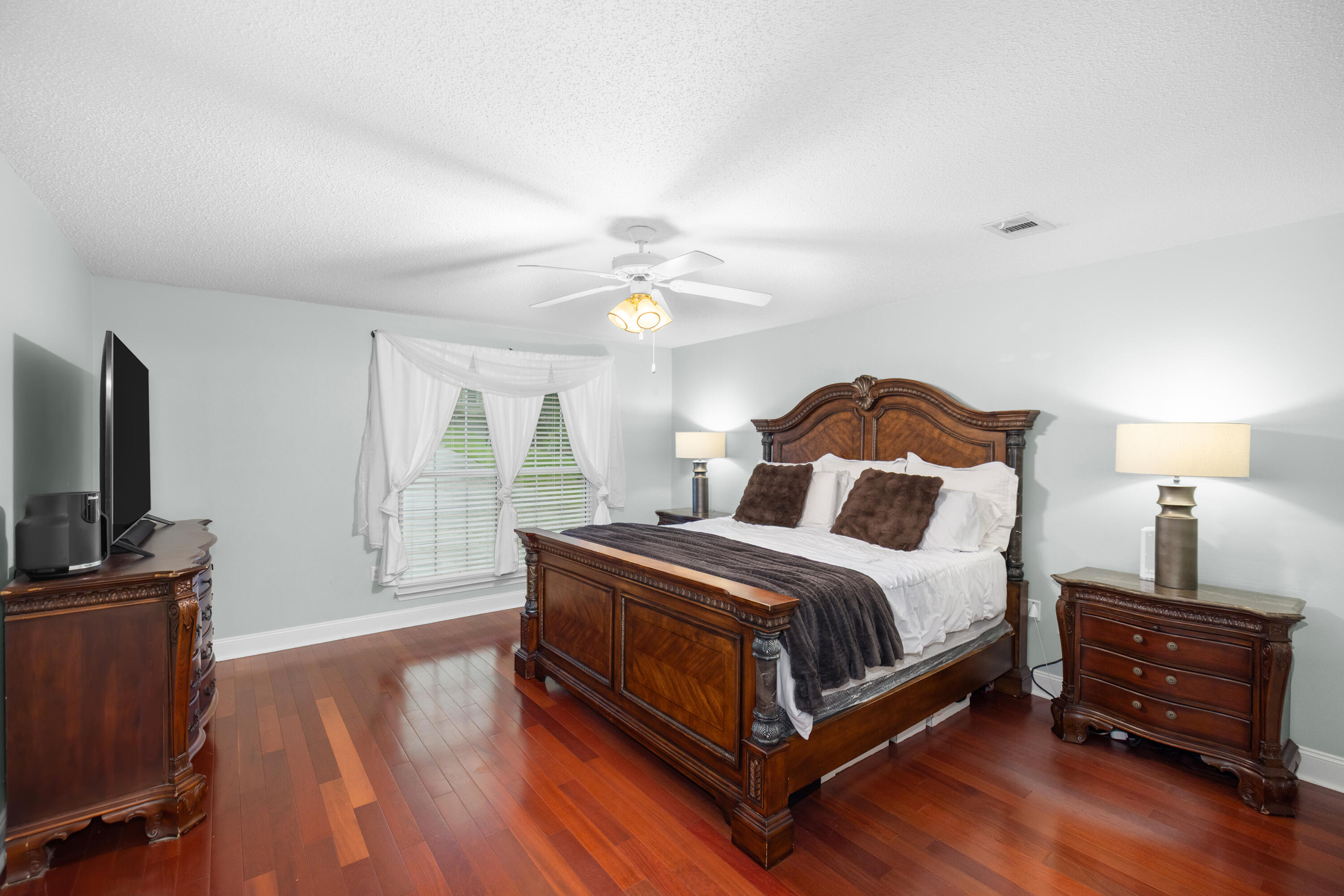 ROCKY BAYOU COUNTRY CLUB ESTATES 9 - Residential