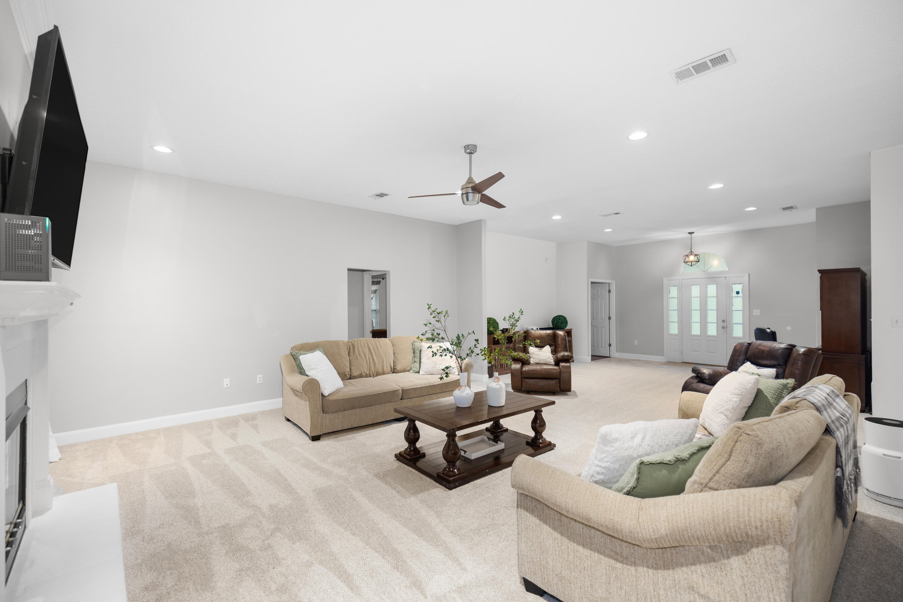 ROCKY BAYOU COUNTRY CLUB ESTATES 9 - Residential