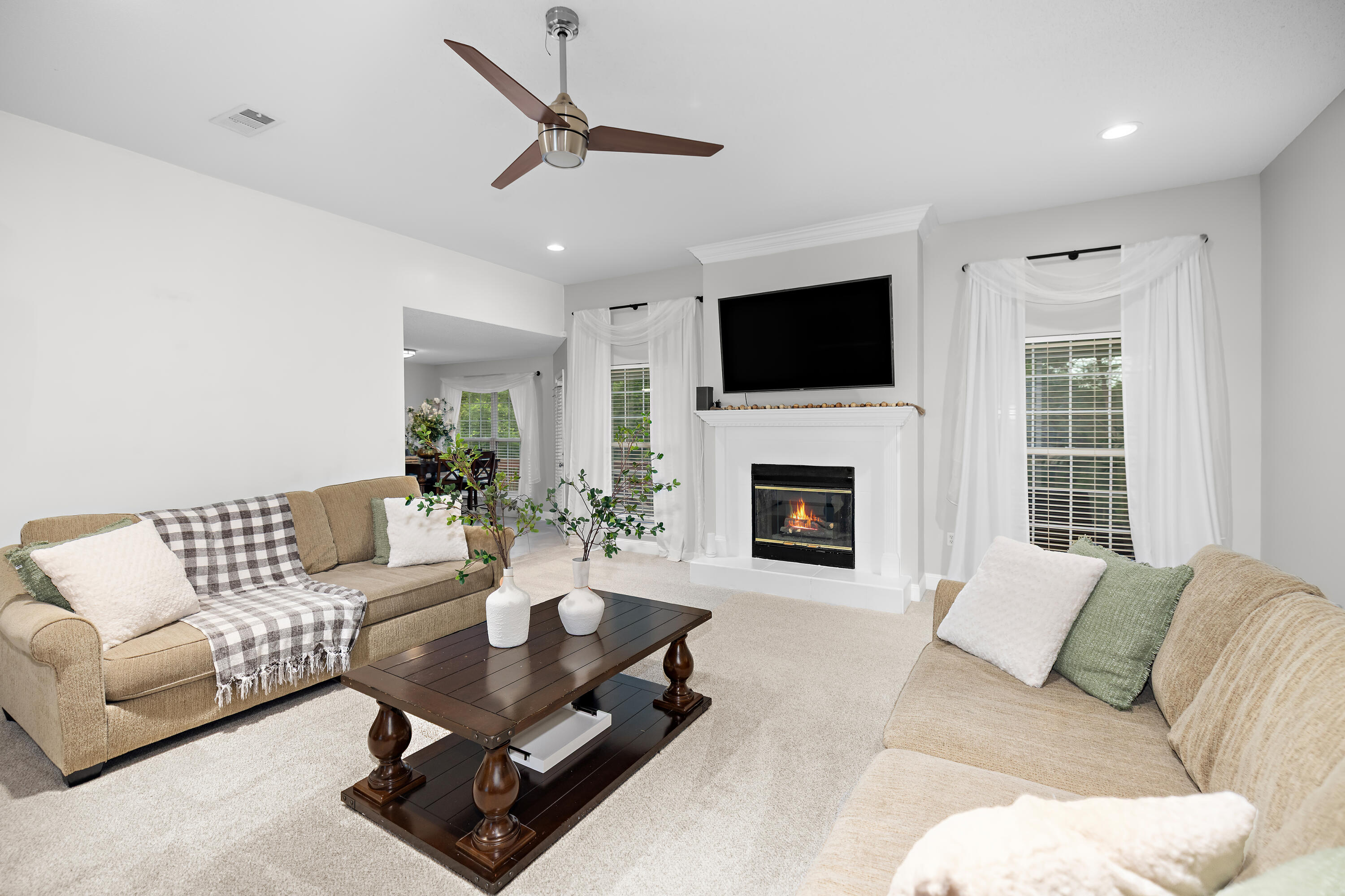 ROCKY BAYOU COUNTRY CLUB ESTATES 9 - Residential