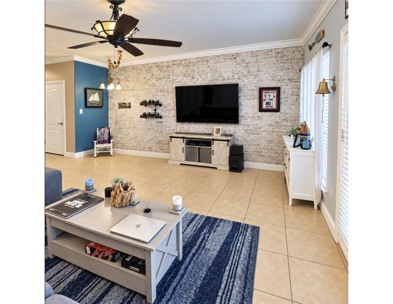 279 Mattie M Kelly Boulevard 279