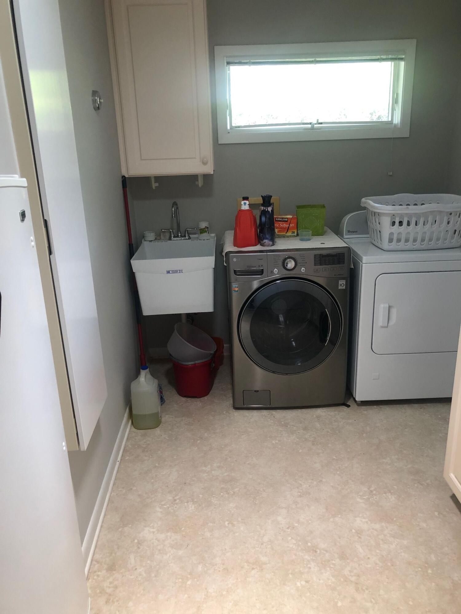 GLENLAKE PH 2 - Residential Lease