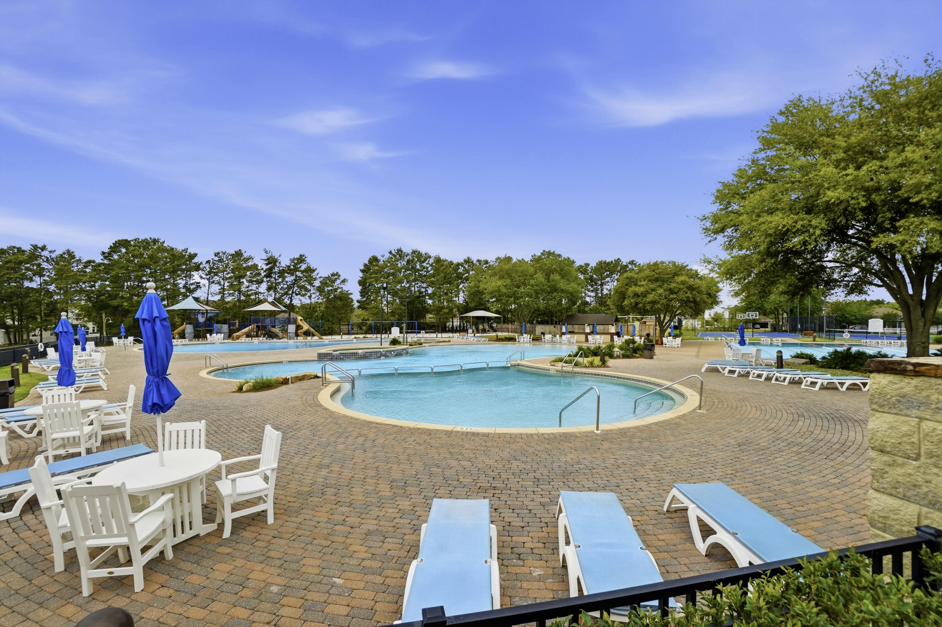 HAMMOCK BAY - Residential