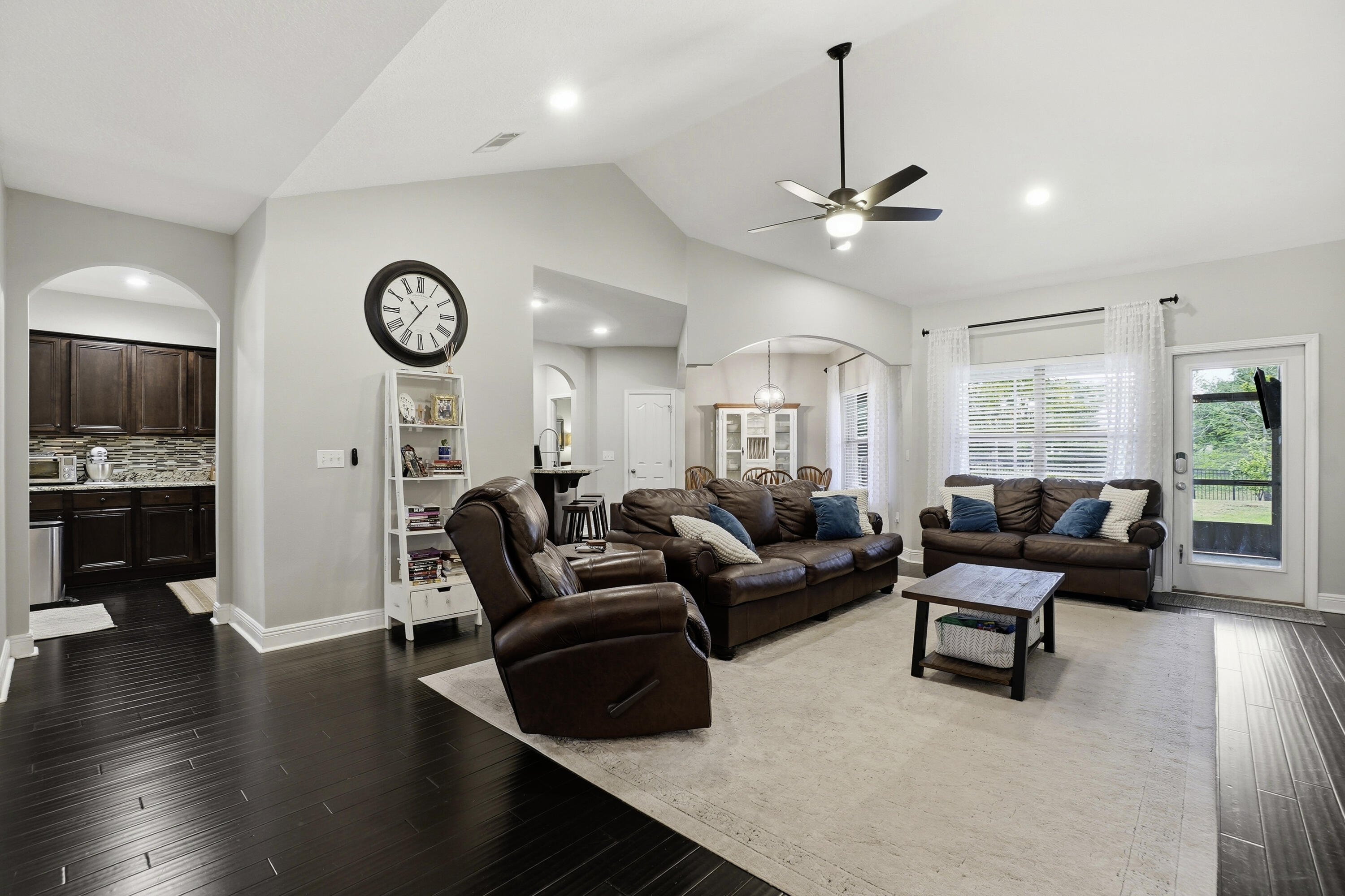 HAMMOCK BAY - Residential