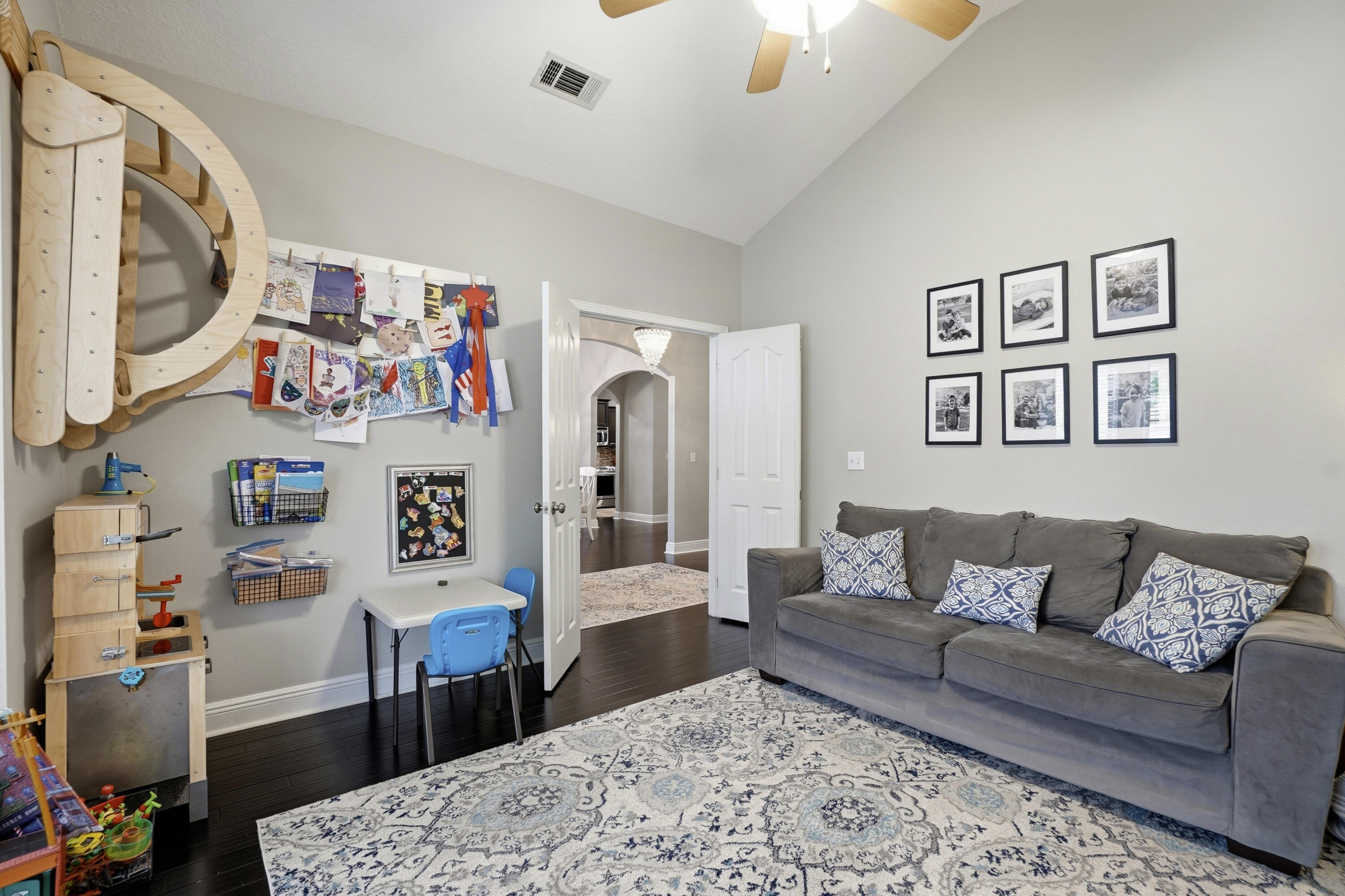 HAMMOCK BAY - Residential