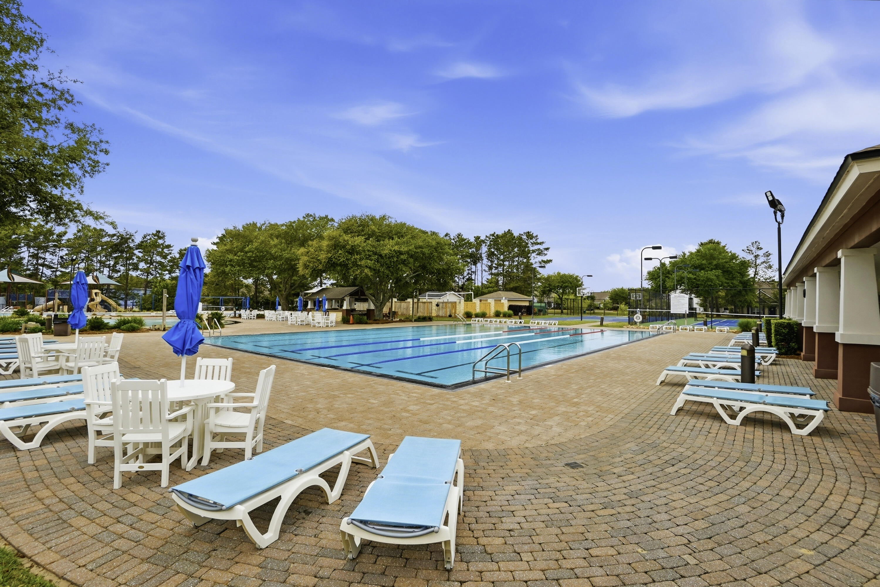 HAMMOCK BAY - Residential