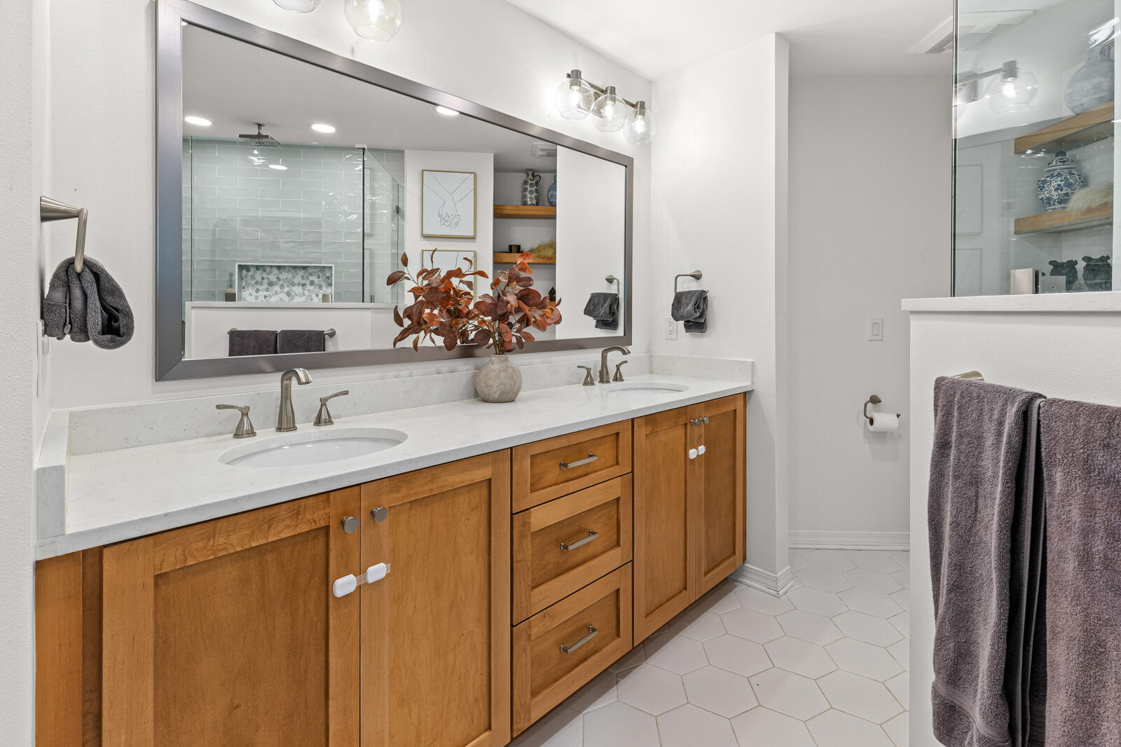 HARBOR BREEZE 1ST ADDN - Residential