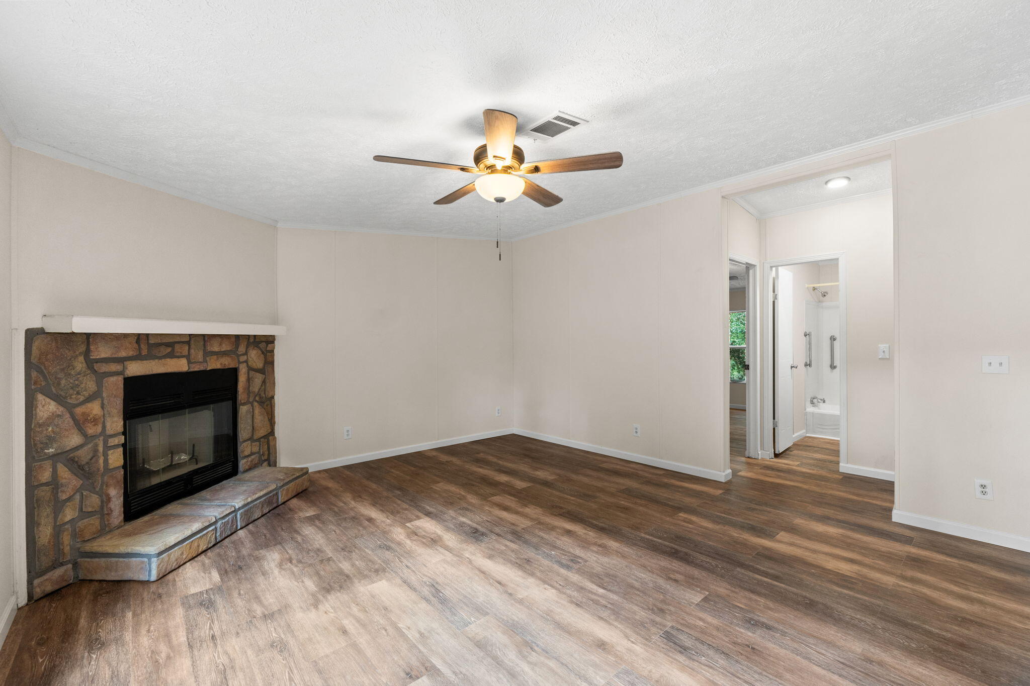 JUNIPER LAKE ESTATES - Residential
