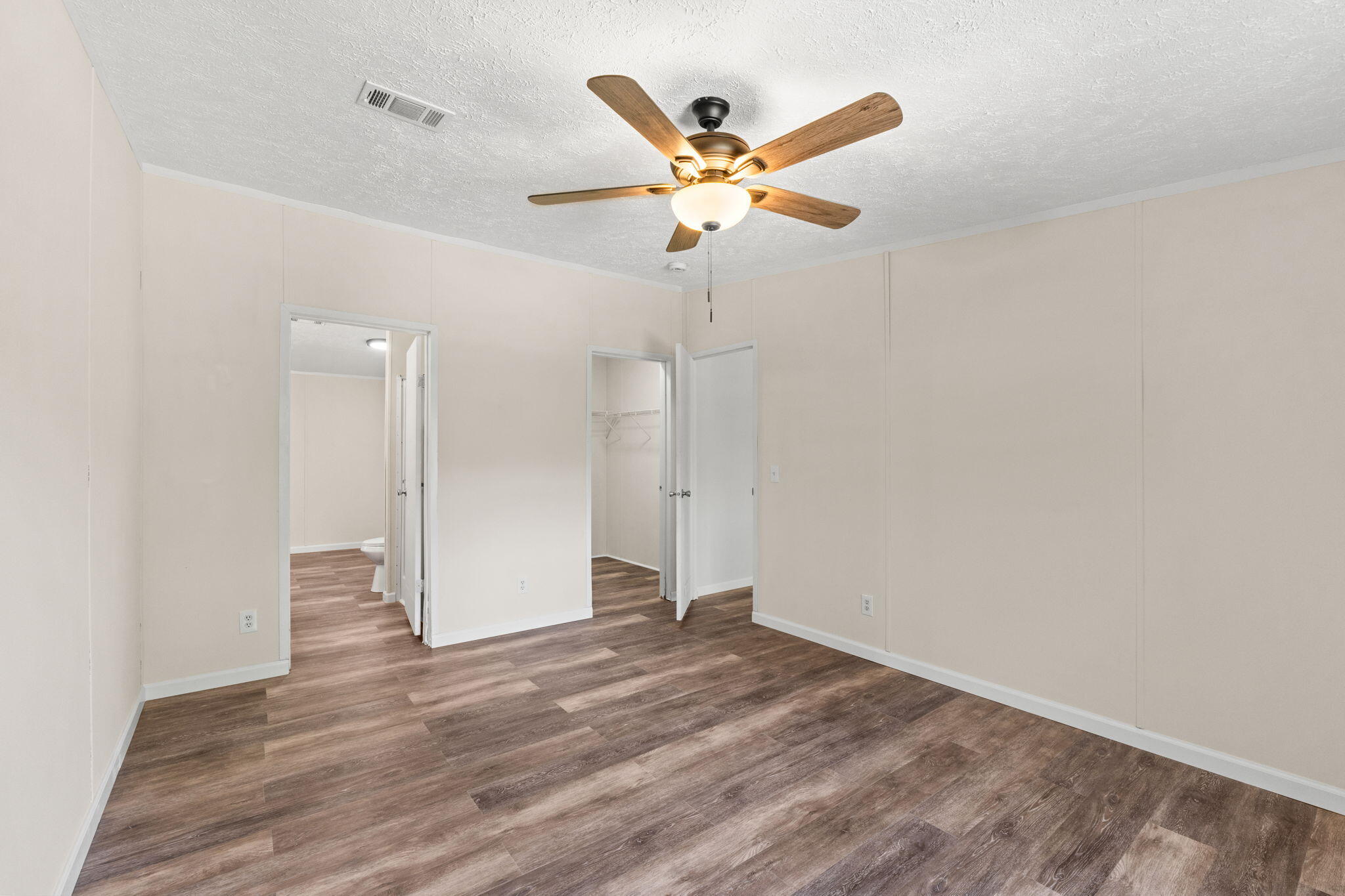JUNIPER LAKE ESTATES - Residential