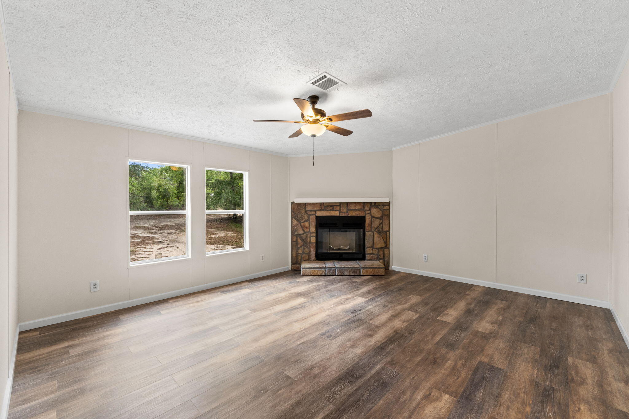 JUNIPER LAKE ESTATES - Residential