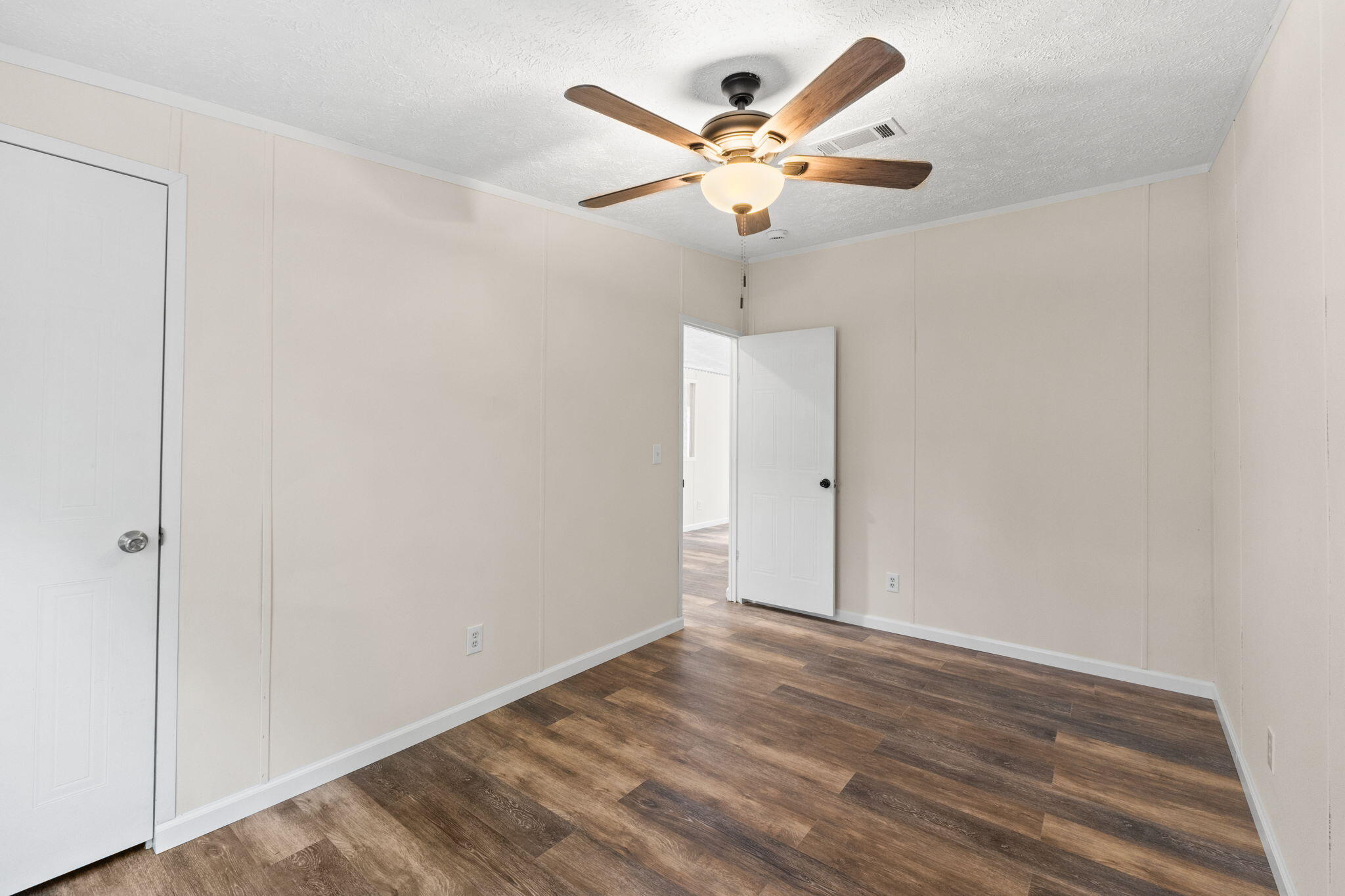 JUNIPER LAKE ESTATES - Residential
