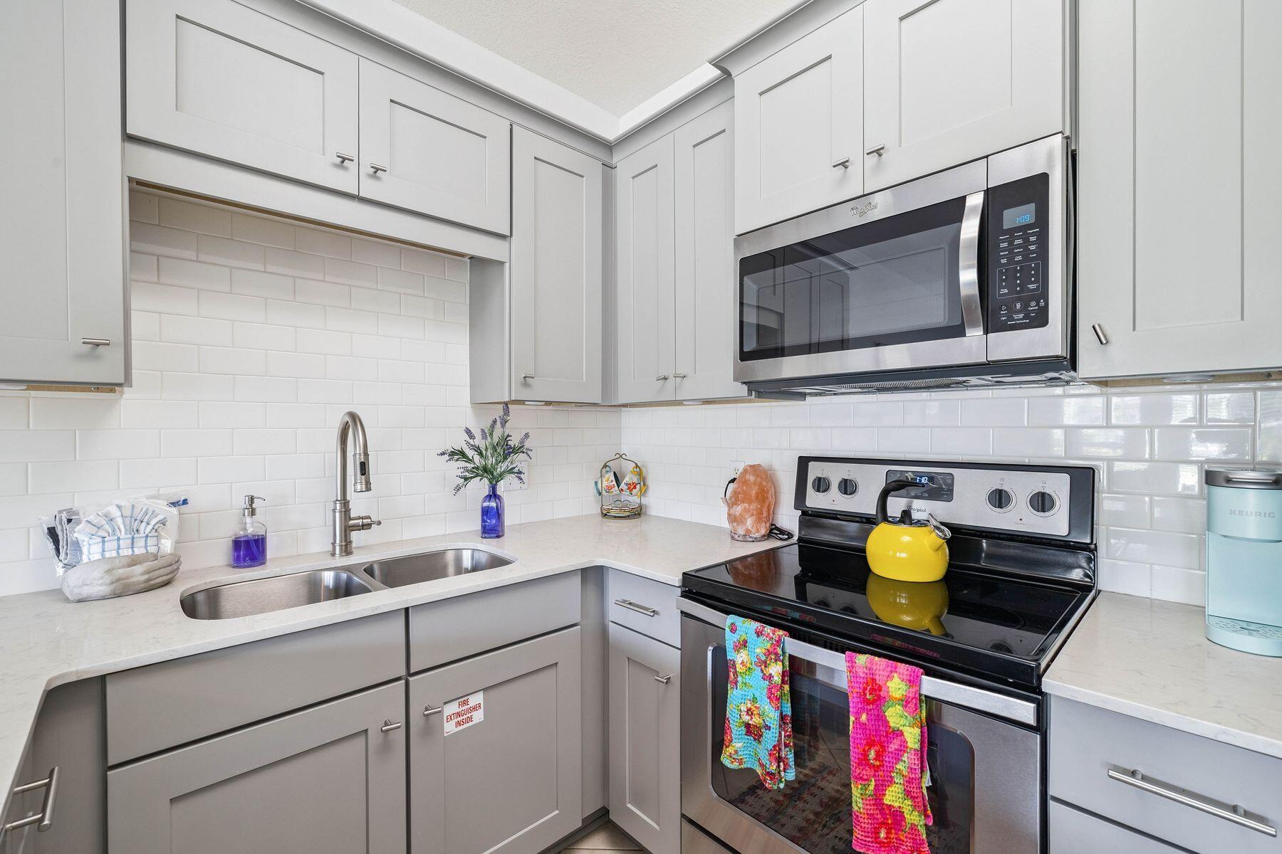 CARIBBEAN DUNES PH 2 - Residential