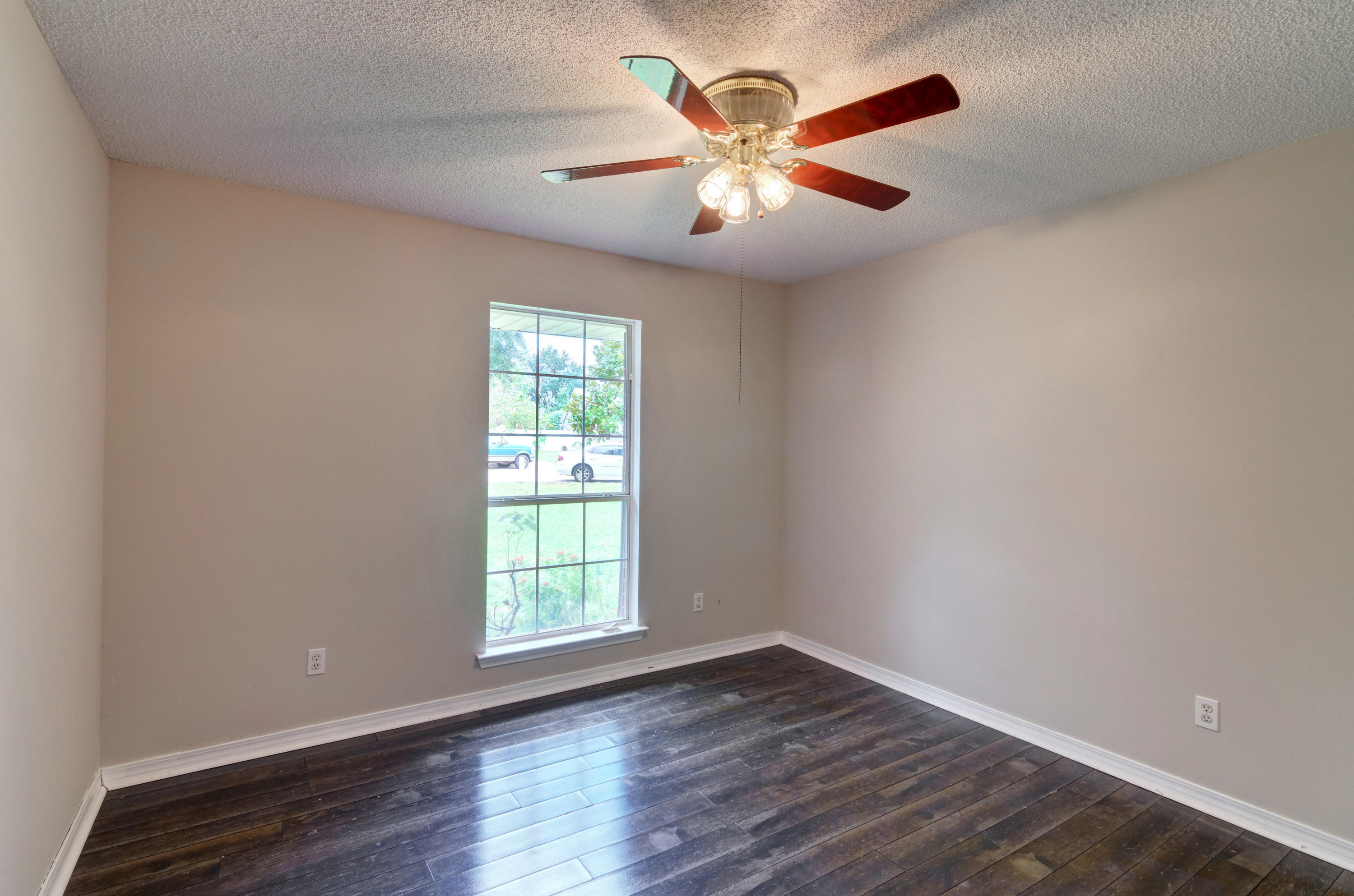 PRO AM ESTATES - Residential