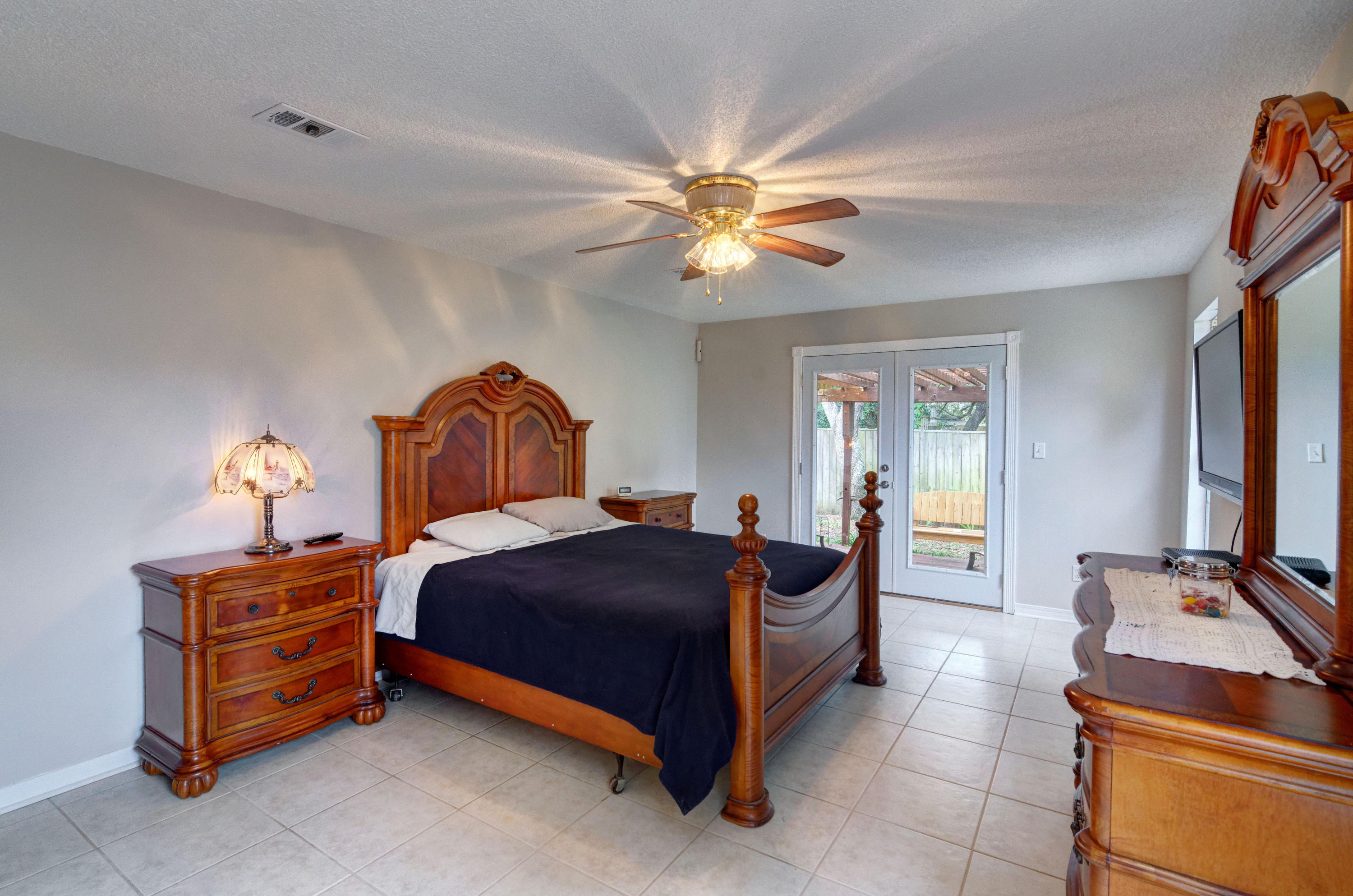 PRO AM ESTATES - Residential