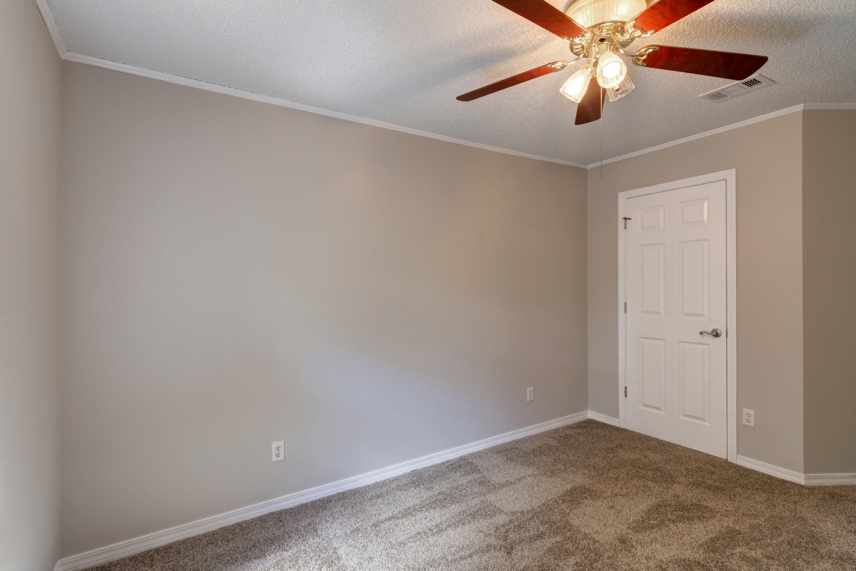 PRO AM ESTATES - Residential